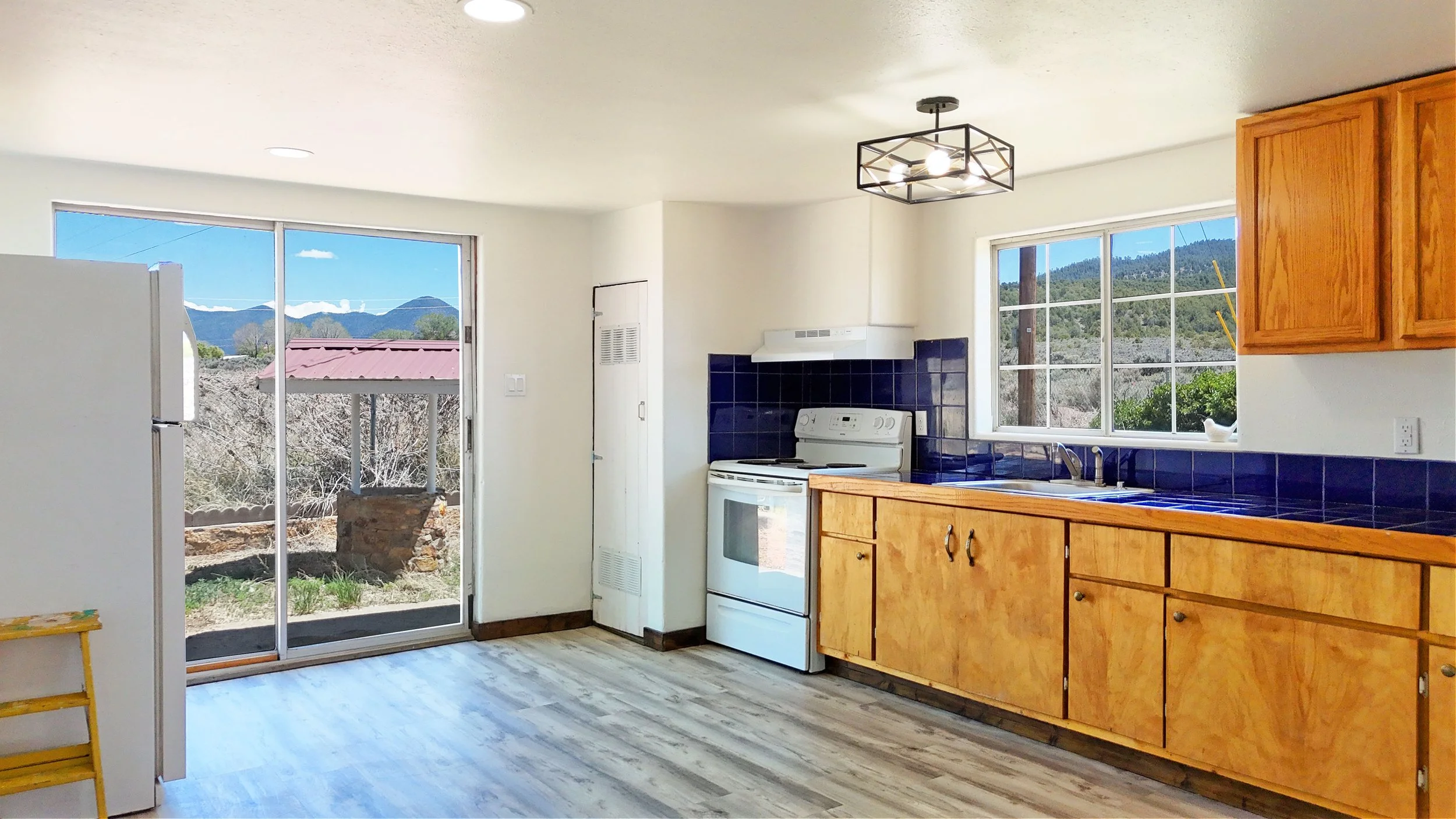KITCHEN VIEW 2.jpg