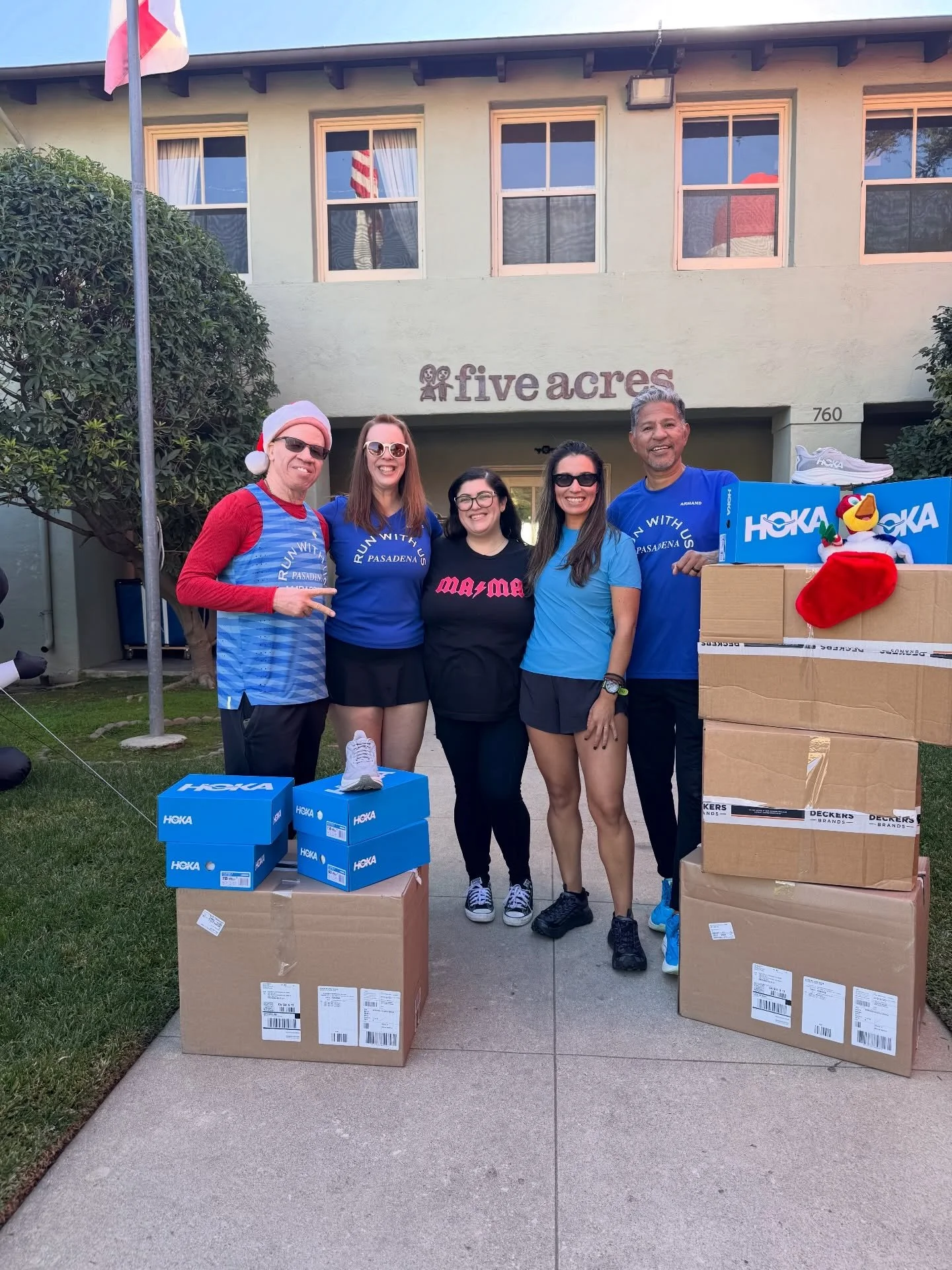 This holiday season, we&rsquo;re incredibly grateful to have partnered with @hoka to give back to an organization doing meaningful work in our community 💙

Thanks to HOKA, we were able to donate 50 pairs of shoes and $1,000 to Five Acres. Five Acres