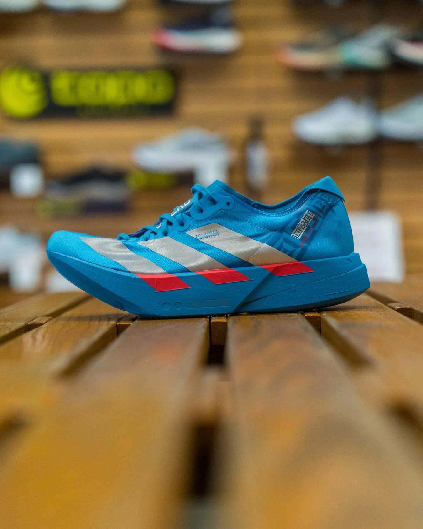 New shoes keep coming in!! 👟✨Whether you&rsquo;re chasing PRs, logging in daily miles, or looking for extra support, we have something that will fit your needs. 

⚡Carbon &amp; speed-driven racers
Adios Pro 4
Adios Evo SL
ASICS Magic Speed 5

🛠️Sta