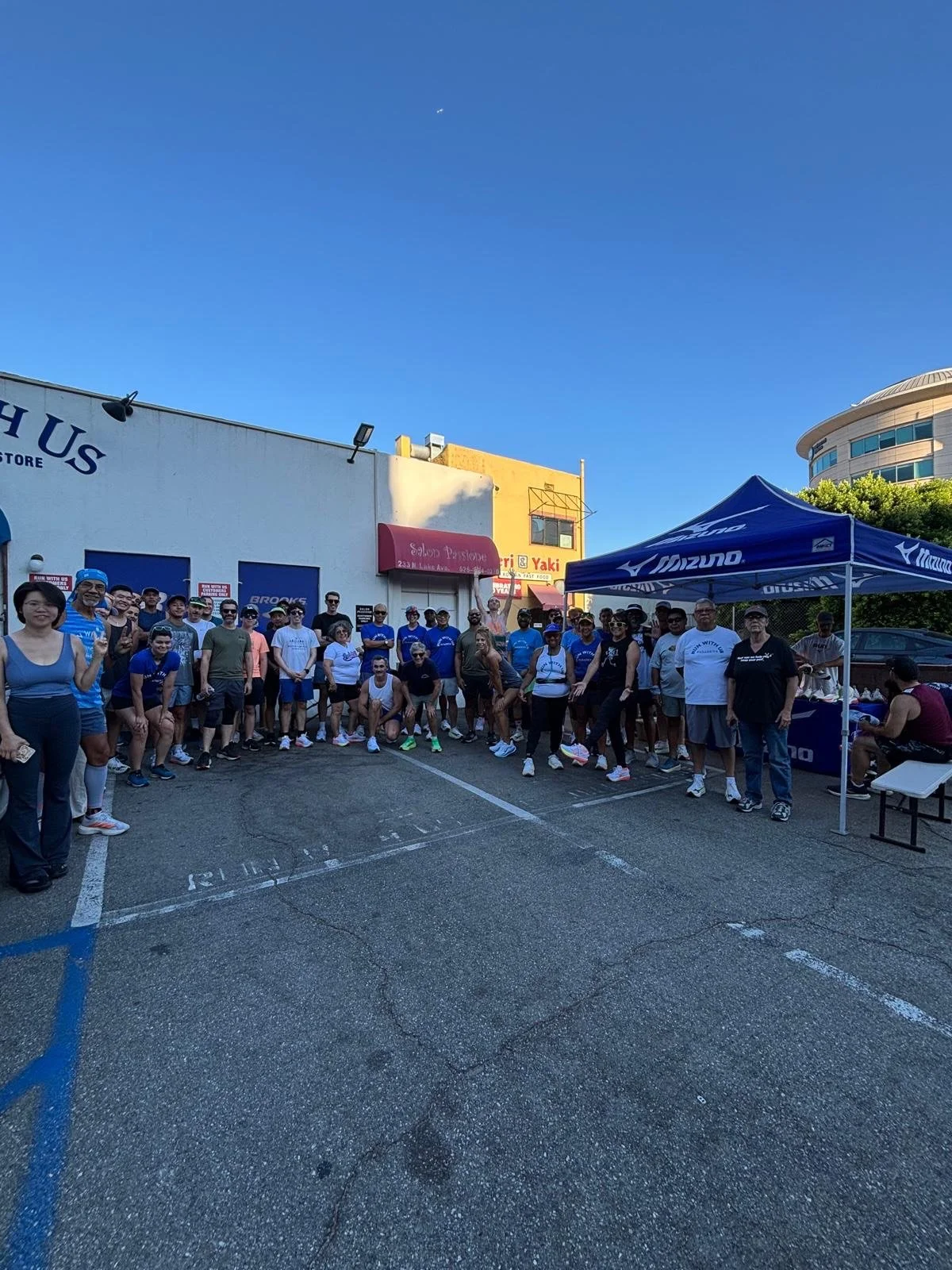 Monday Fun Run w/ Hylo | Jammed packed weekend has come to a close and it&rsquo;s time to kick off a fresh week the best way we know how - with a fun run and walk!! Join us this evening and try out the latest and greatest from Hylo. 

While the worst