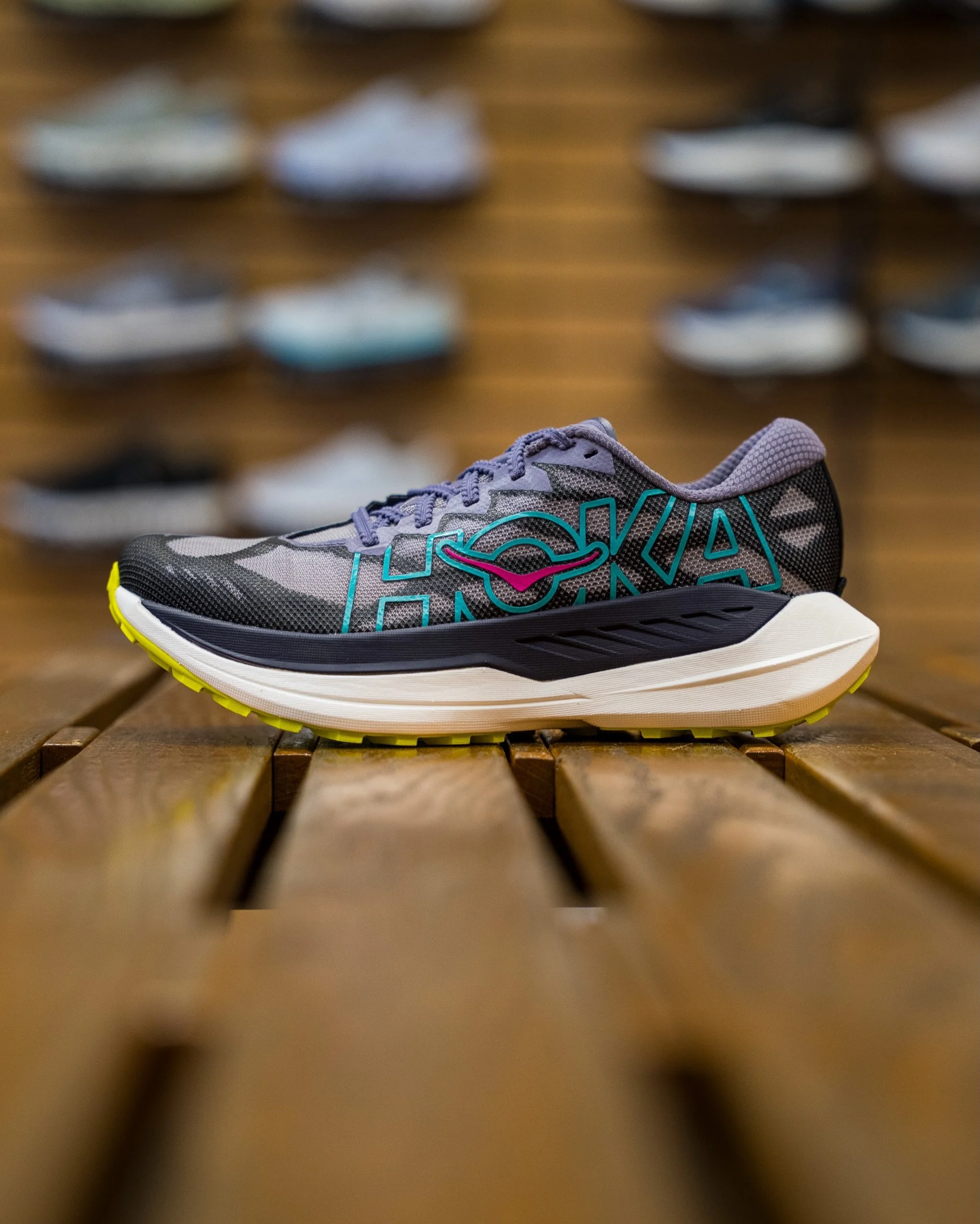 New Arrival: HOKA Rocket X Trail 🚀⛰️

Road-racing speed meets the trail. The Rocket X Trail packs an H-shaped carbon-fiber plate and dual-layer superfoam midsole for a propulsive, rockered ride built for buffed paths, gravel, and fire roads. A strip