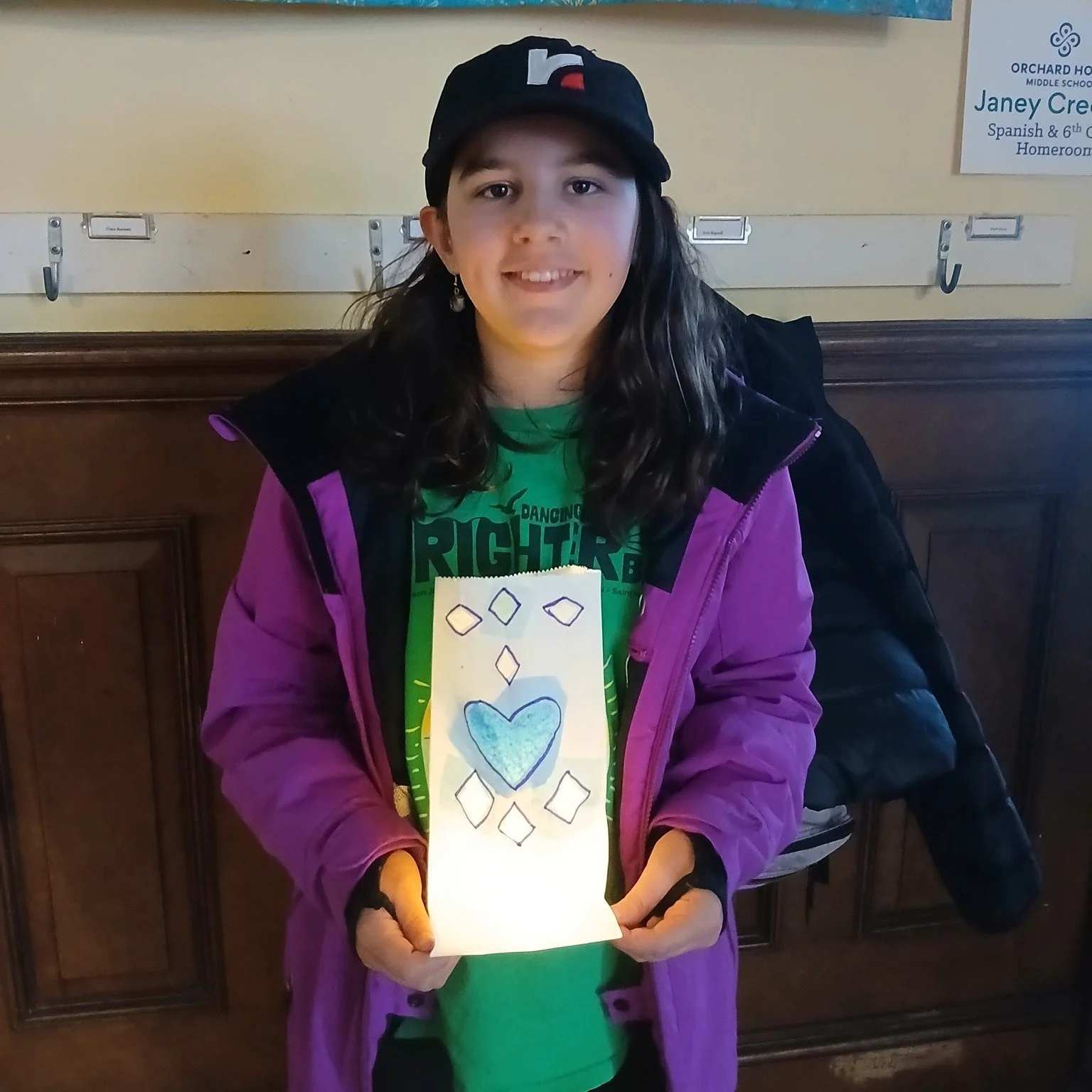 Students made paper lanterns (faroles) as they learned about Noche de Velitas, which was celebrated December 7t in Colombia. Candles and lanterns are placed in windows, on rooftops, and on the streets and sidewalks. In Colombia, in addition to religi