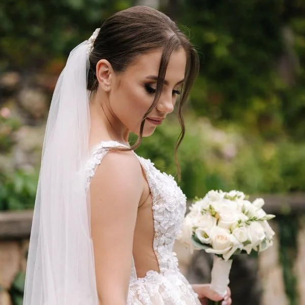 Elegant bride in her wedding dress