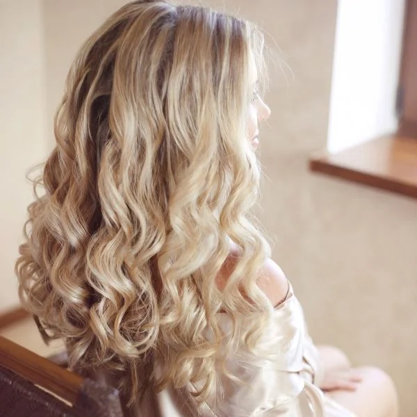 bride preparing for her wedding