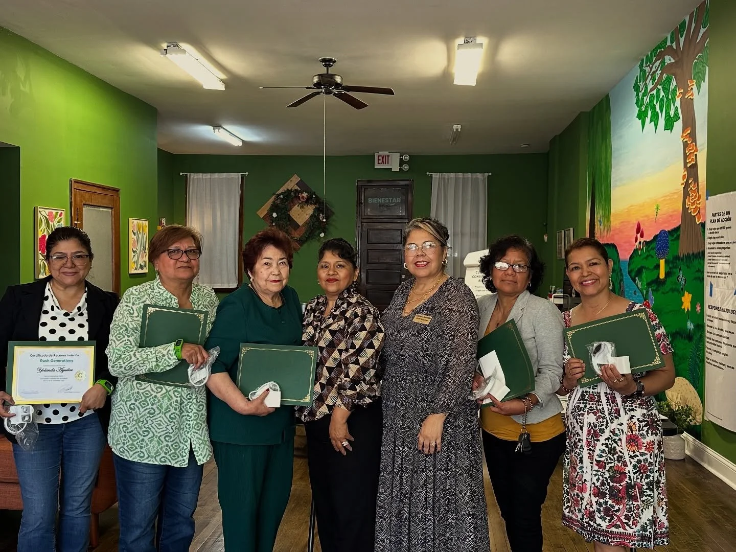 Congratulations to our graduating class from our partnership with @rushmedical RUSH Generations &ldquo;Tomando Control de su Salud&rdquo; Where woman from our community met weekly at GPLXC to learn about taking control of their health!