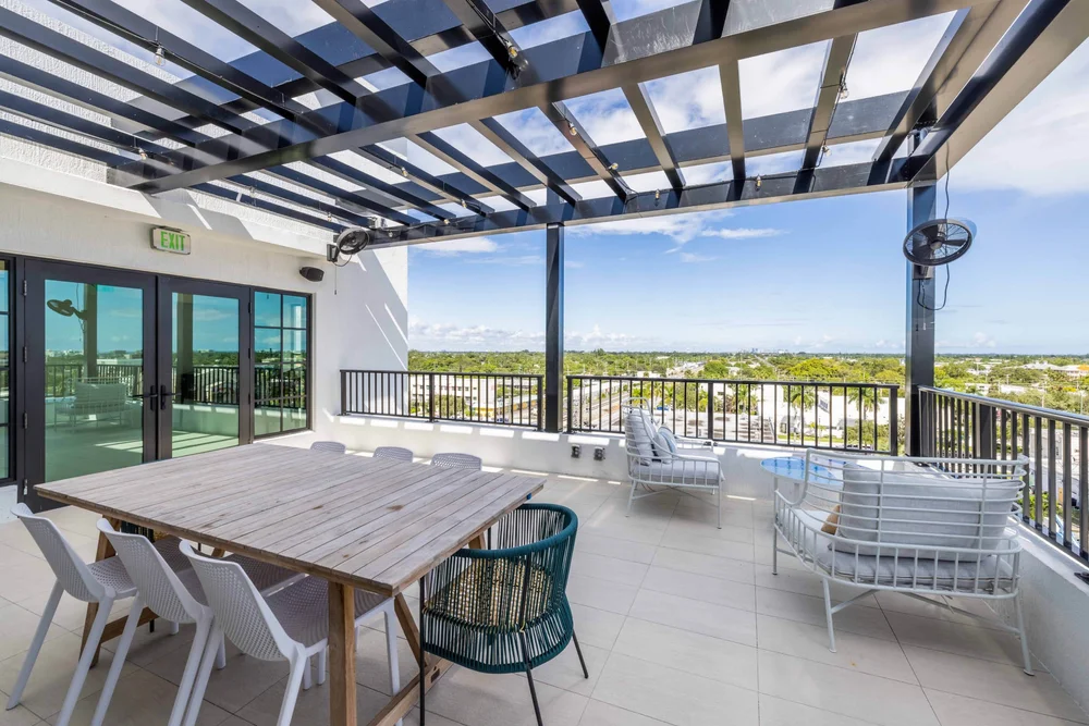 The Bohemian Lake Worth Beach | Bizi Arq