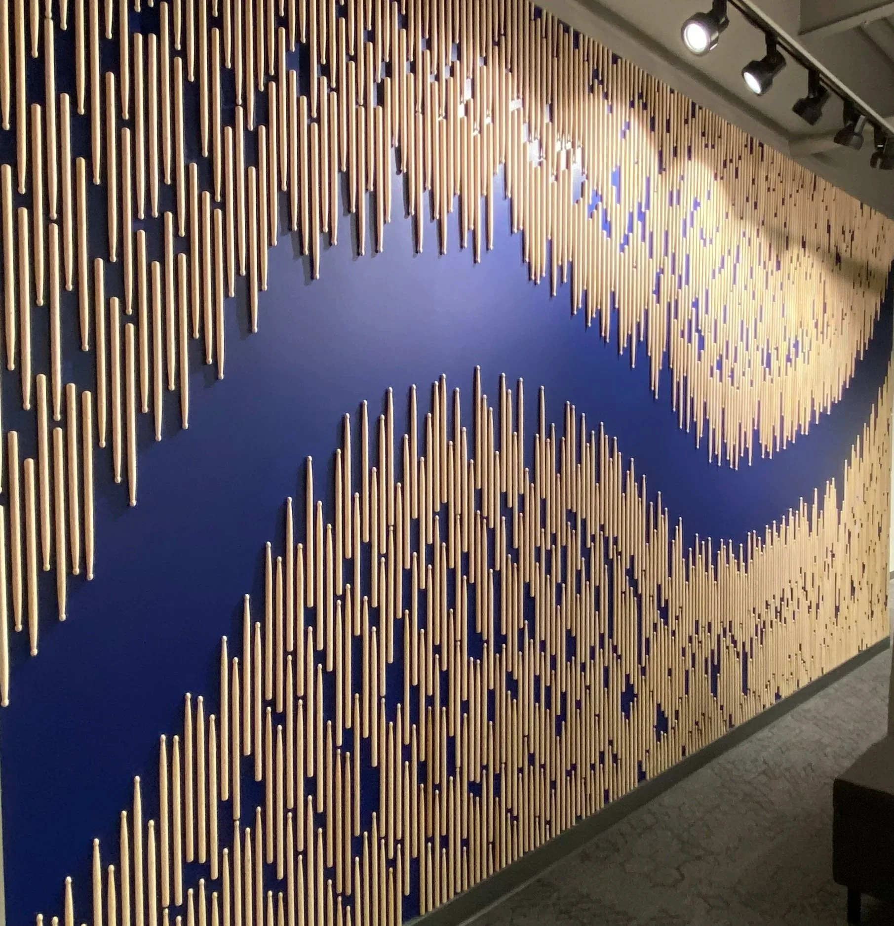 Hubbard Radio - Wave