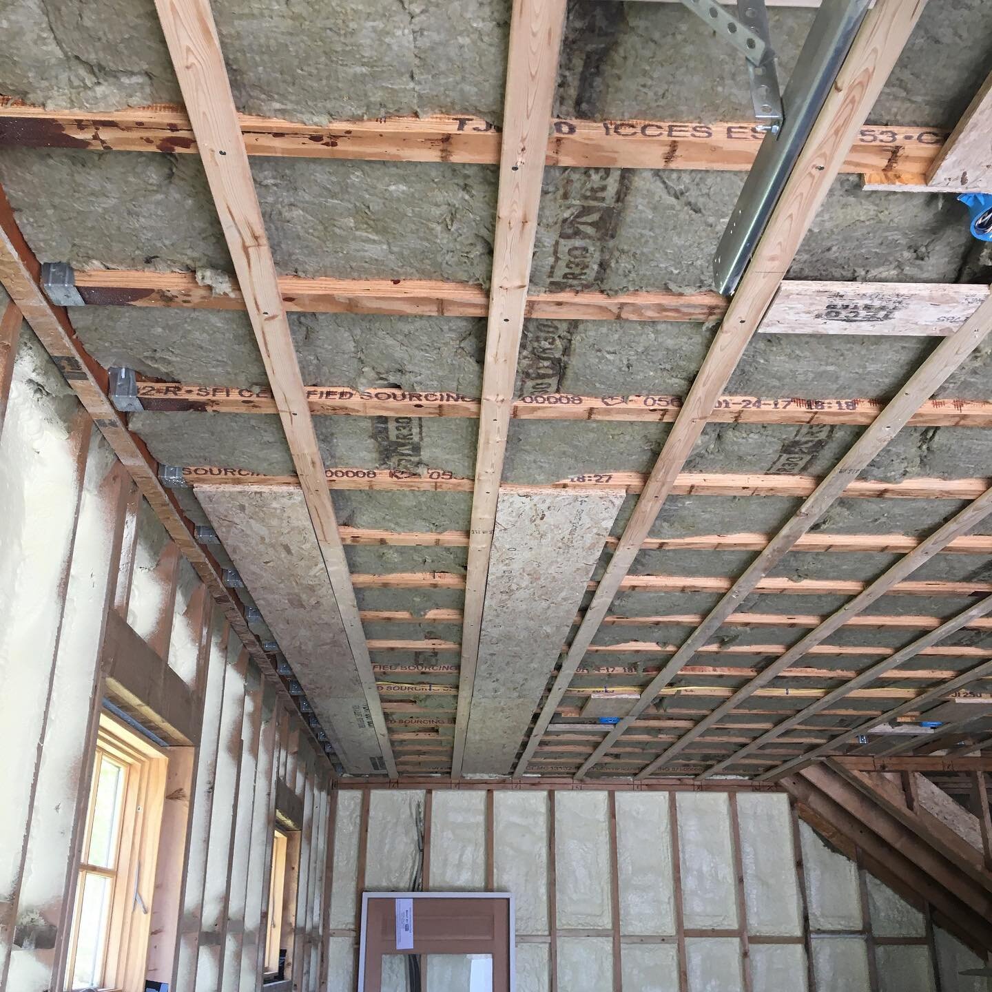 I&rsquo;ve been working in the barn lately.  I&rsquo;ve insulated the ceiling with R30 Rockwool.  I&rsquo;ve also added some additional blocking in the ceiling for the anticipated lumber rack.  Since the garage can see high moisture if a car is parke