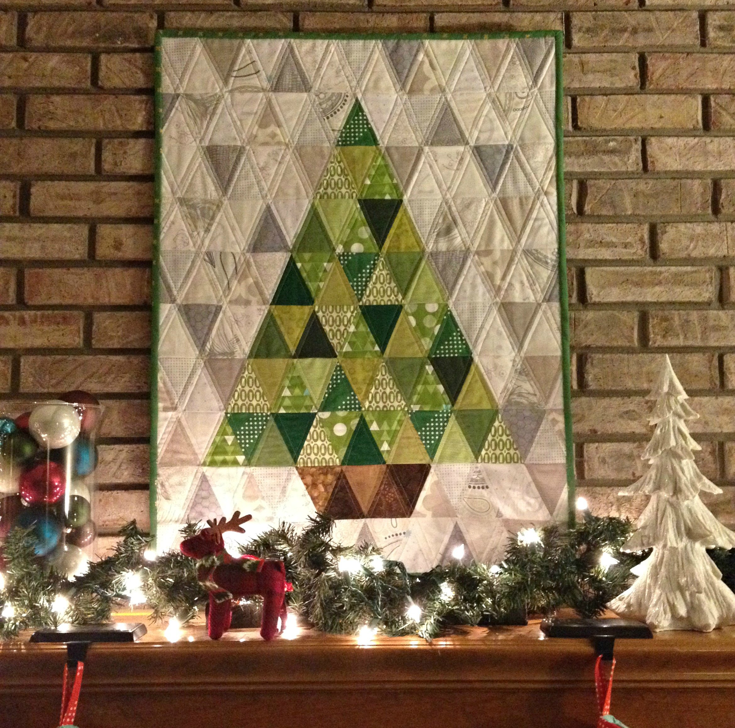 O'Christmas Tree PDF Pattern Display.jpg