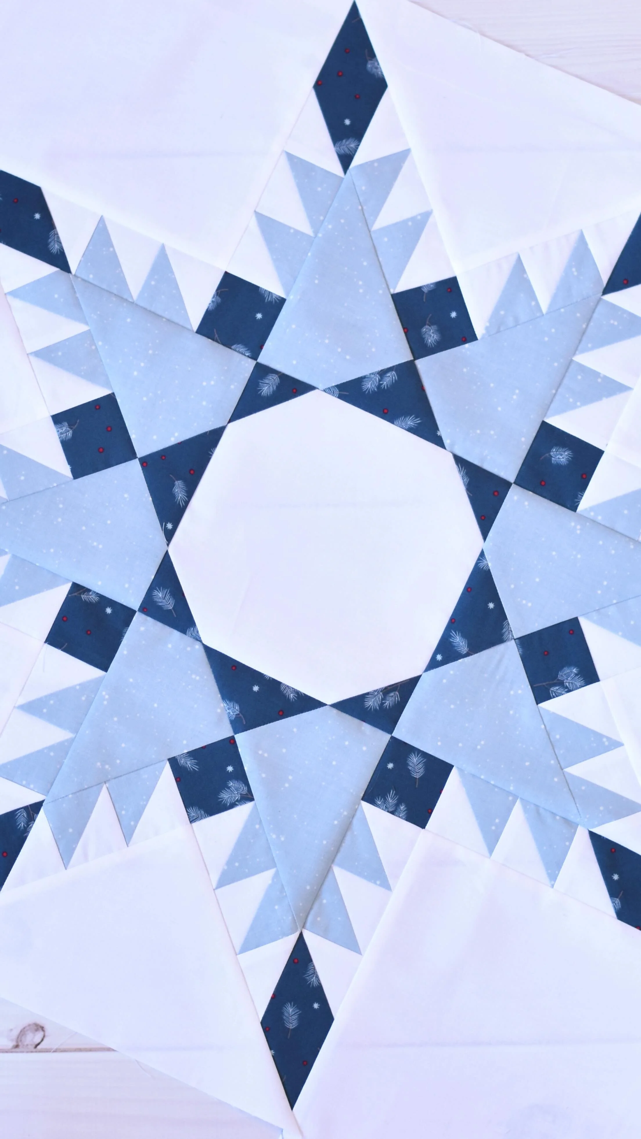 Crossroads Quilt {a fat quarter friendly pattern!} — Material Girl Quilts