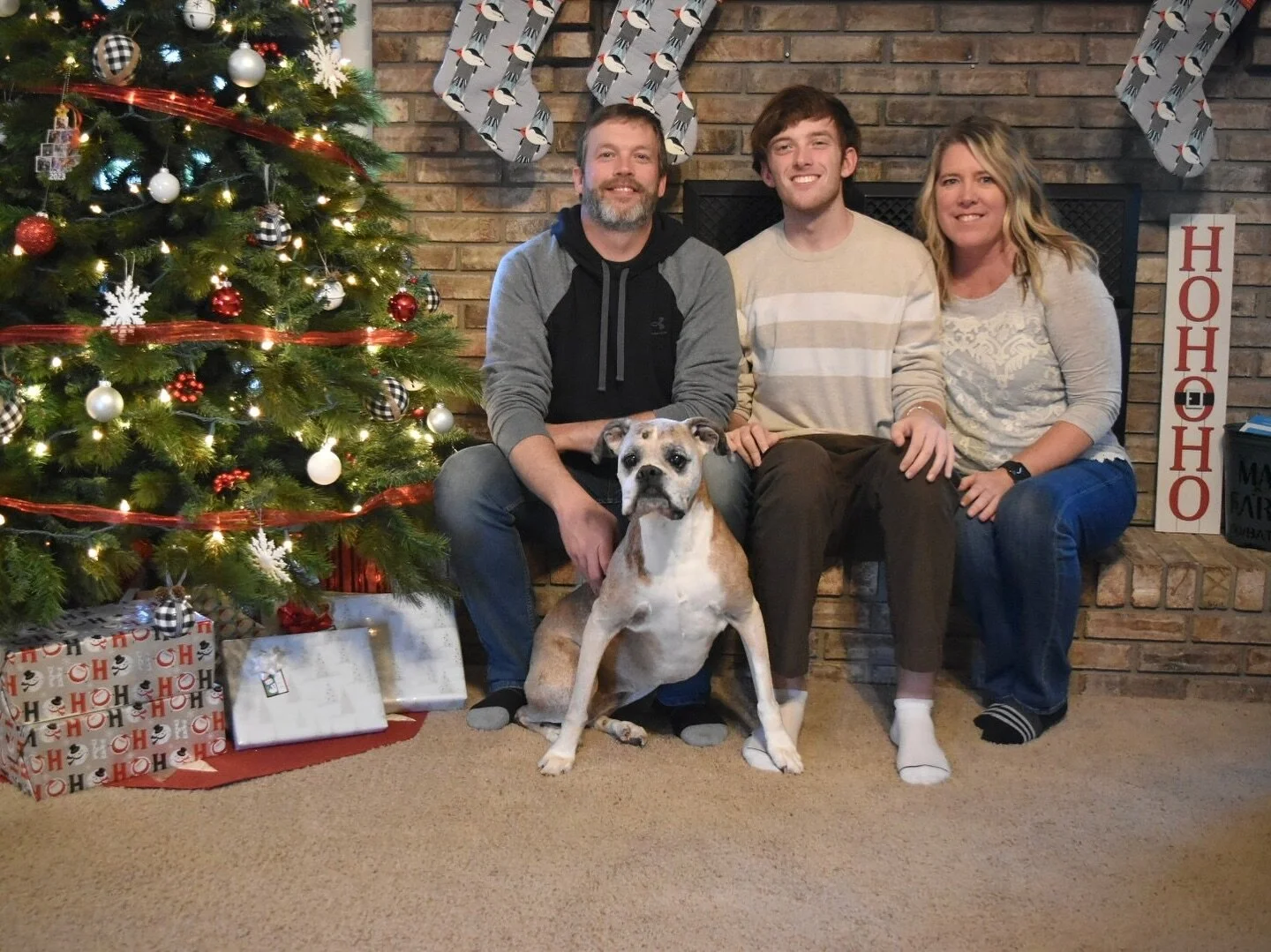 Merry Christmas from my family to yours 🎄 Praying you all had a wonderful time with the ones that you love.