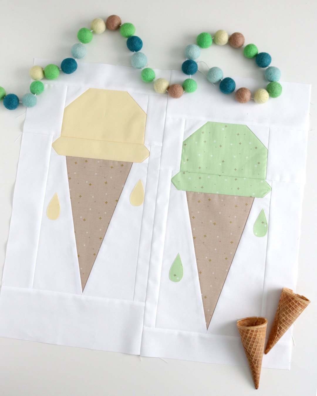 Block 4 of the Summer Block Party was designed by Andy Knowlton @abrightcorner and is the yummiest pair of ice cream cones 🍦 The perfect treat on a hot summer day at the beach!⁠
⁠
The free pattern for this block was sent in an email this morning.  I