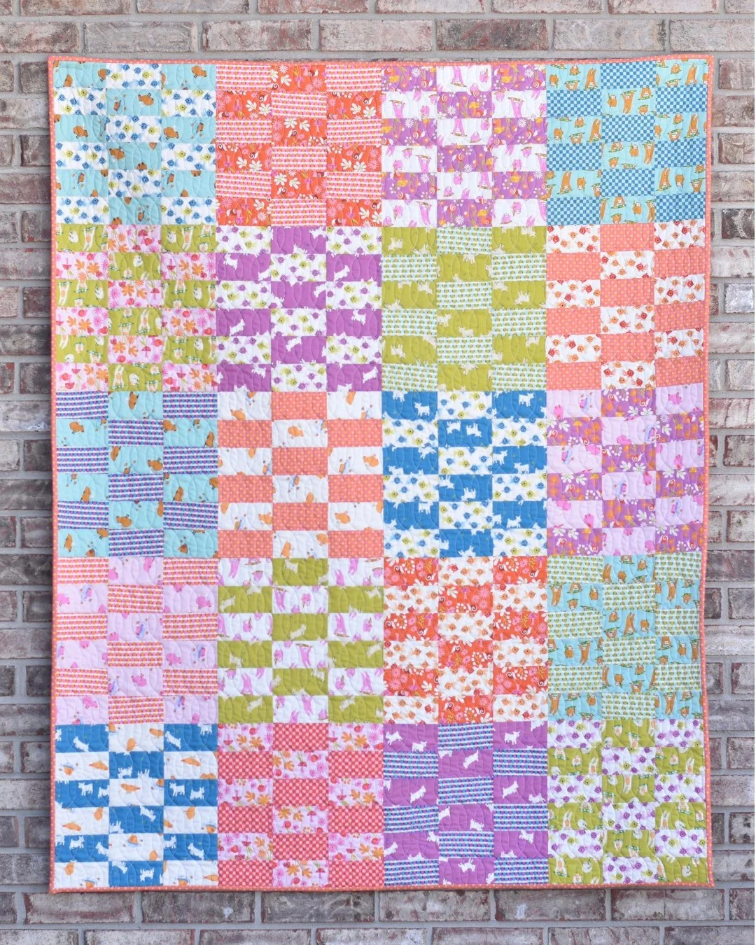 Which version of the Jelly Roll 18 Patch is your favorite? Novelty prints with Animal Animal or Florals with Gingham Foundry?⁠
⁠
Make your own version with the Jelly Roll 18 Patch tutorial on my blog!