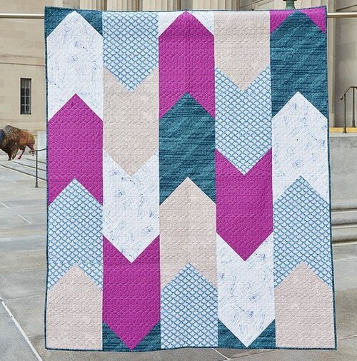 Fat Quarter Mixer {a FREE, quick, easy and beginner friendly quilt pattern!}  — Material Girl Quilts