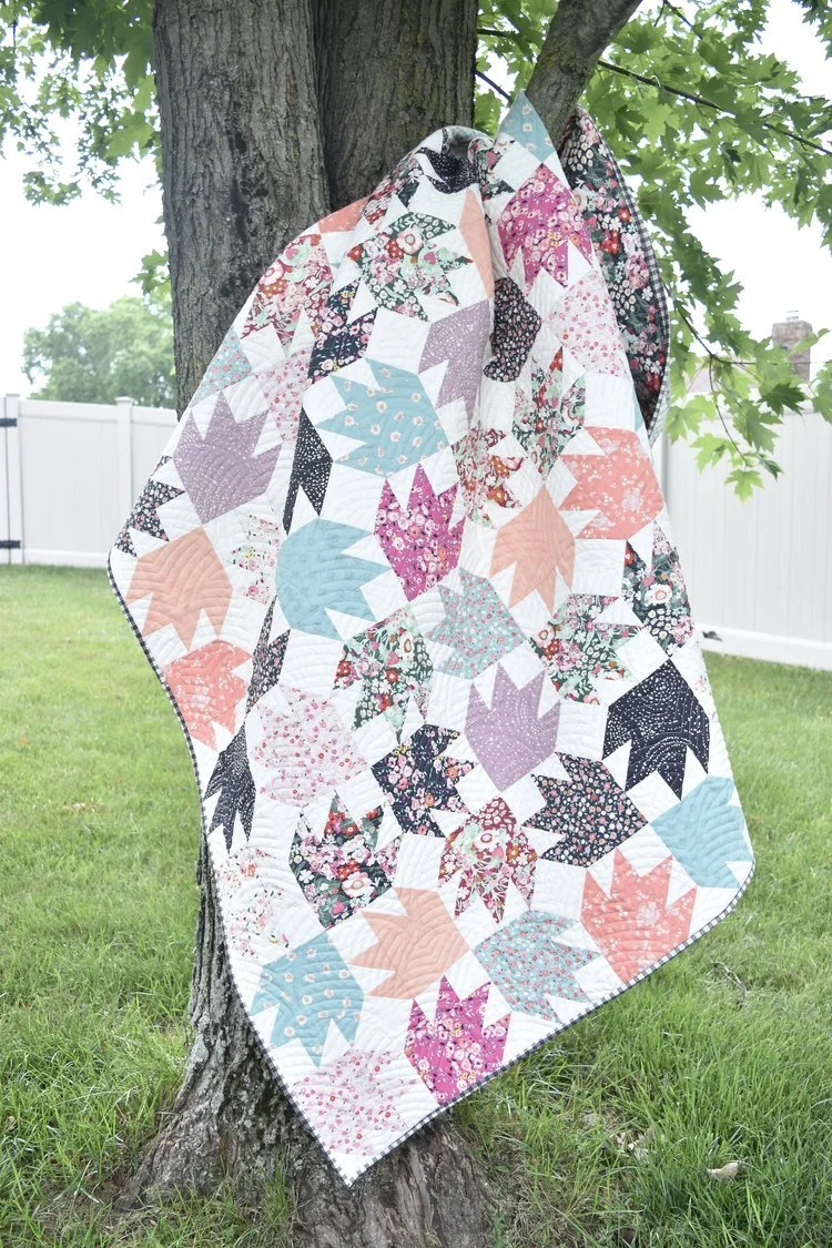 Bear Tracks {a fat quarter friendly quilt pattern!} — Material Girl Quilts