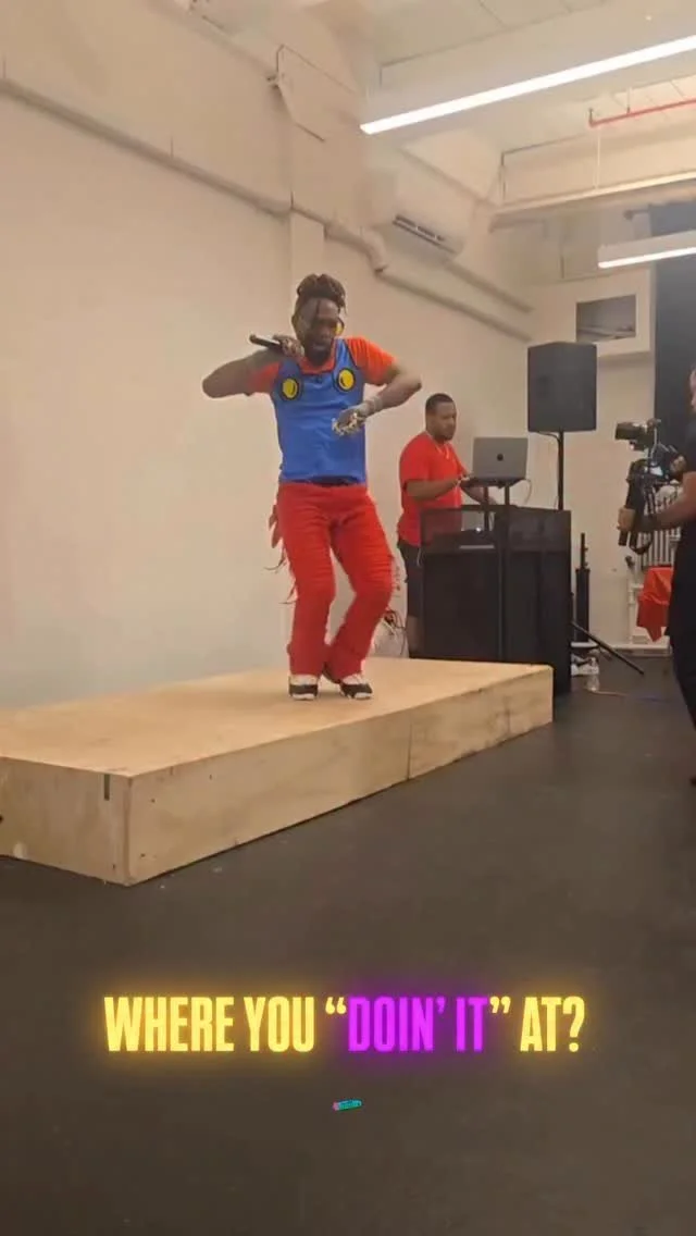 We was “DOIN’ IT” at @bkartfest with @undergroundadvocatez and The crowd did not disappoint! I Loved connecting with the artists and seeing ALL of the Amazing talent here on the East Coast. Thank you for providing an exciting and ec