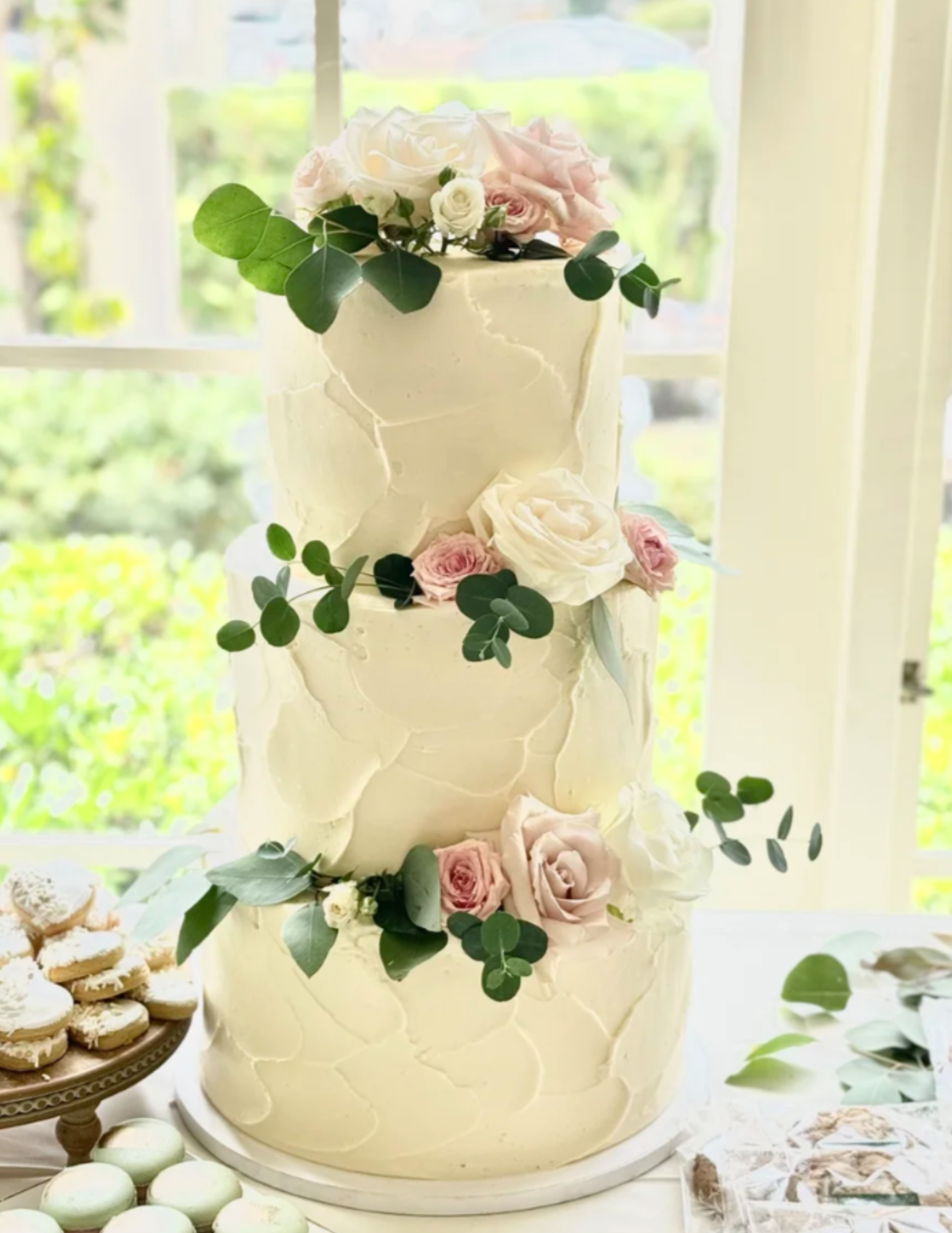 RUSTIC 3-TIER