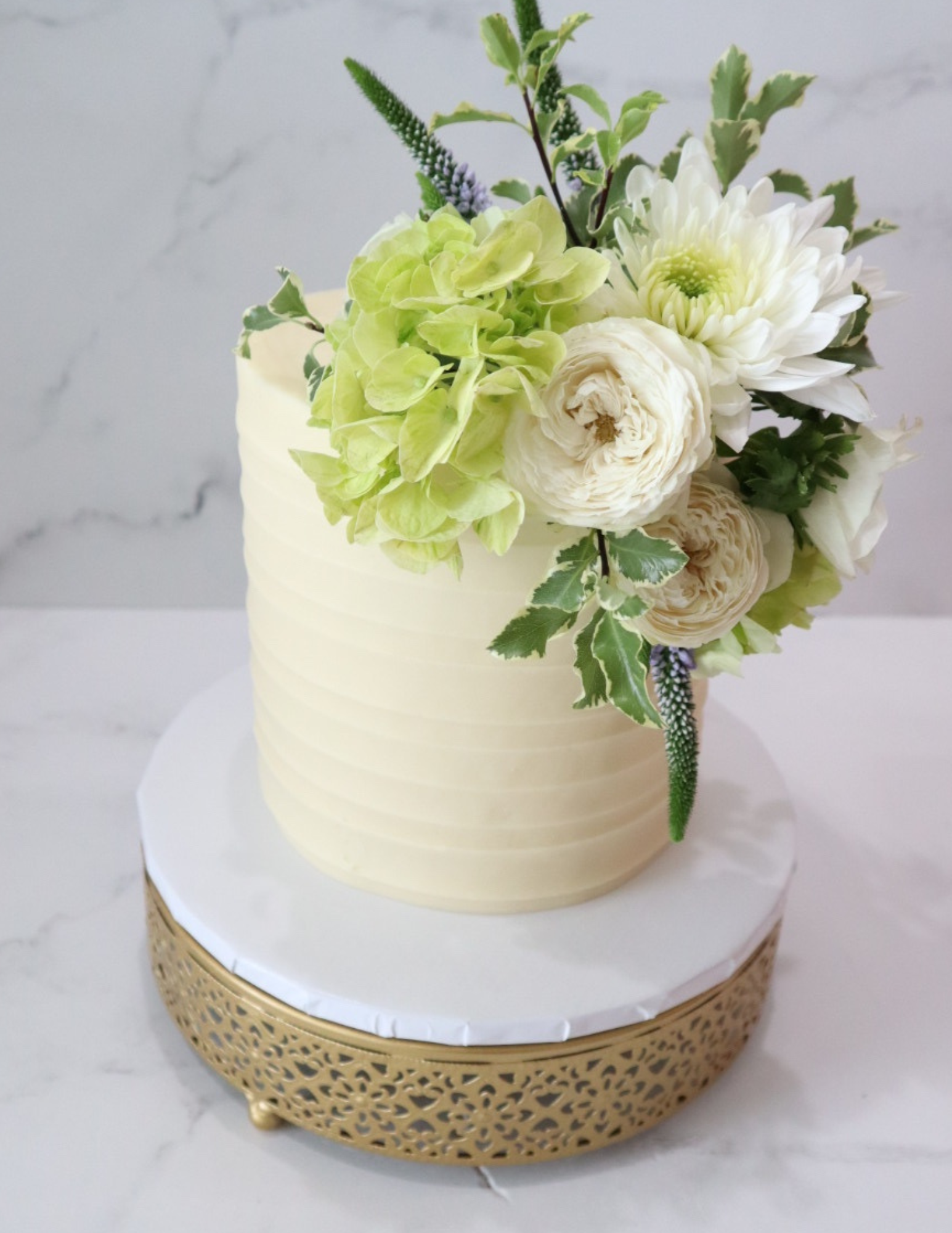 SIGNATURE COMB SINGLE TIER
