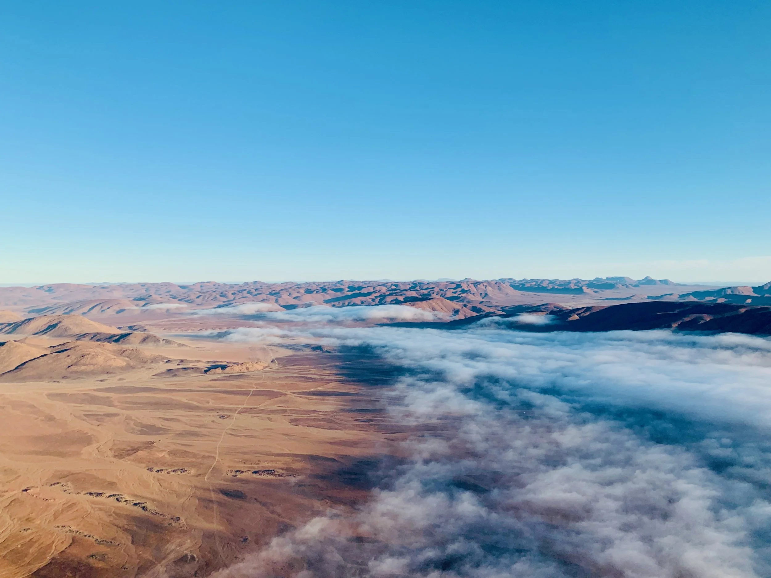 Messum Crater paramotoring