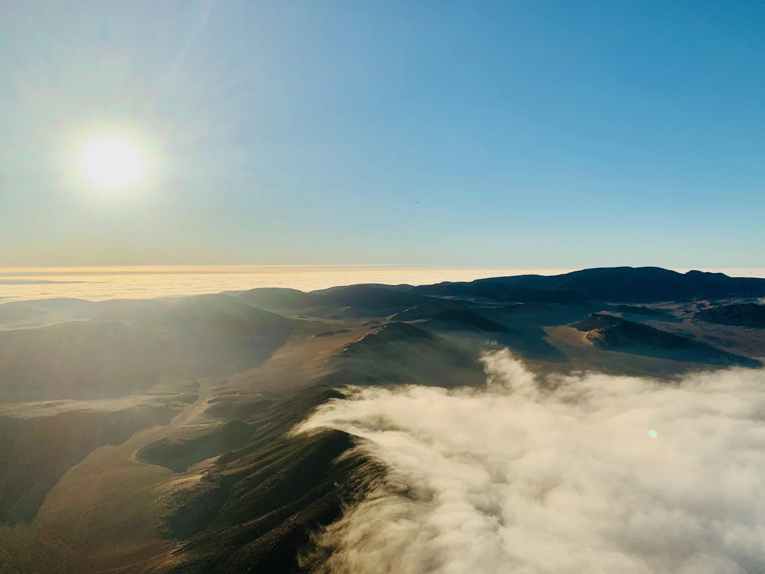 Messum Crater paramotoring