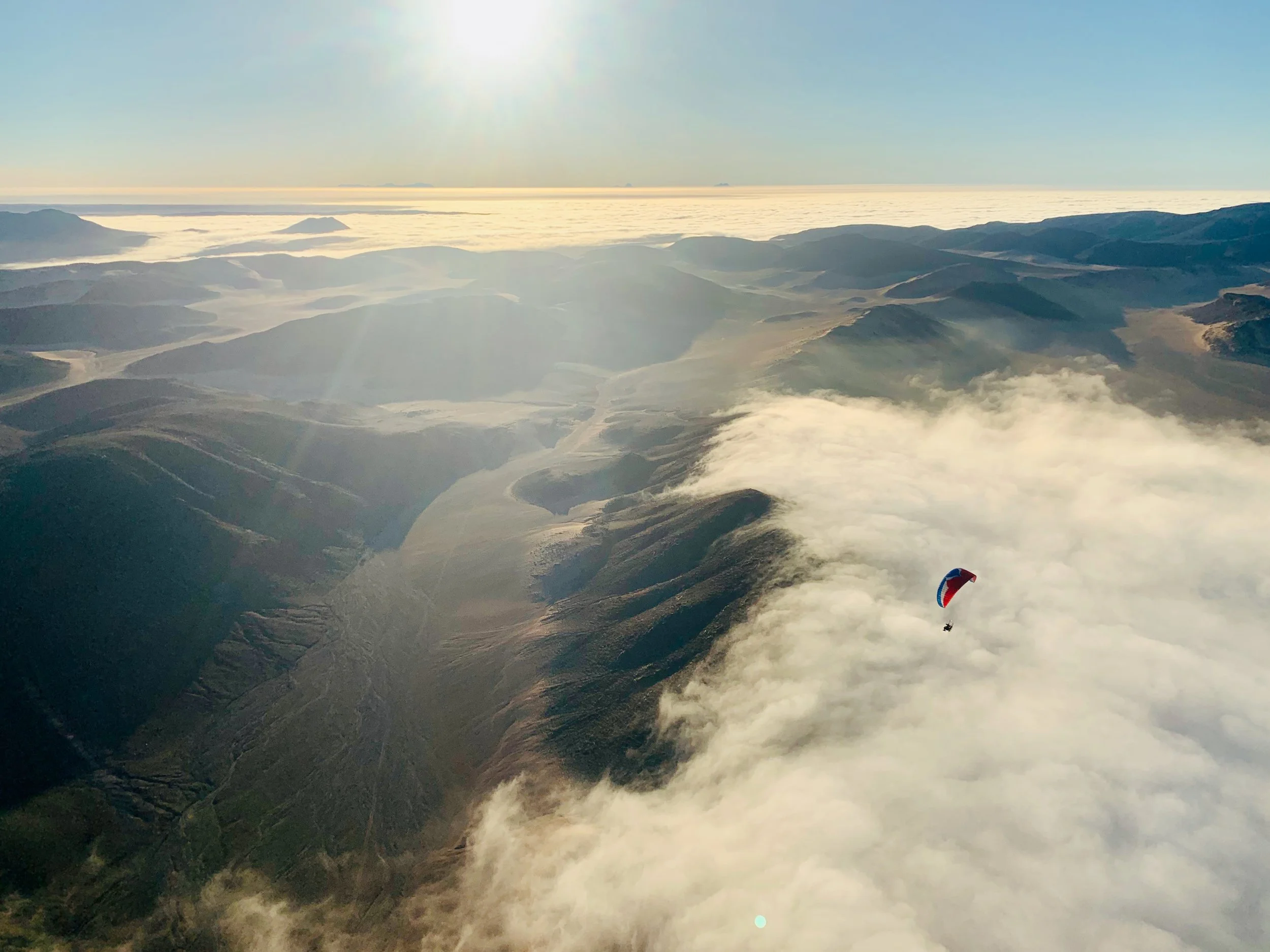 Messum Crater paramotoring