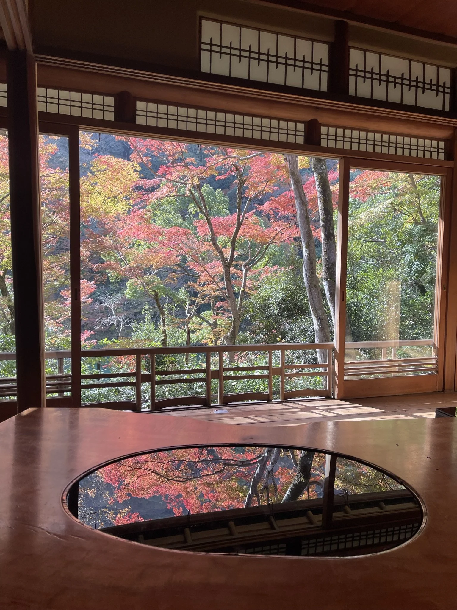 Artfully framed views in the Yumesayai Studio 
