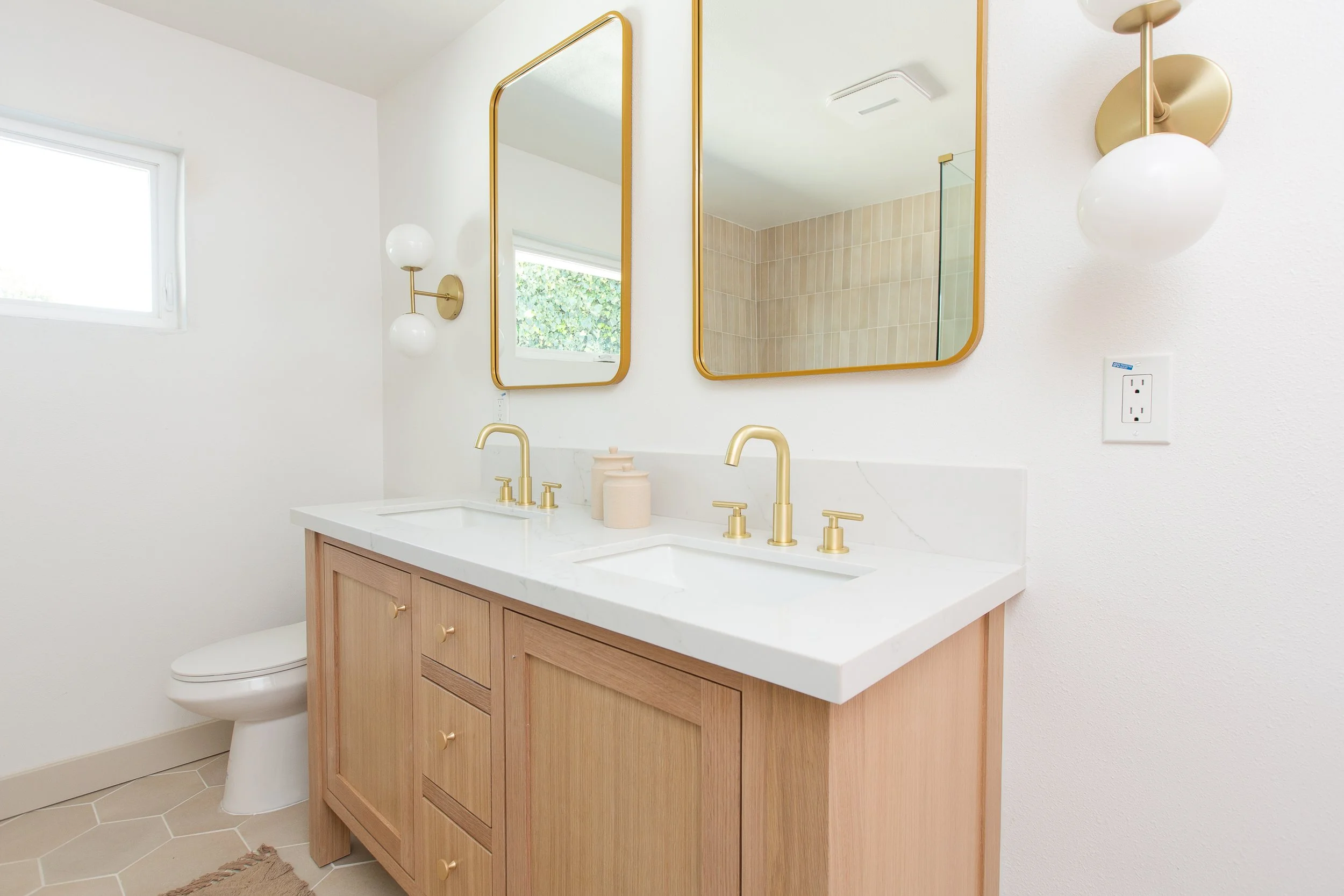 2348 Sunnyside HD-101.jpg