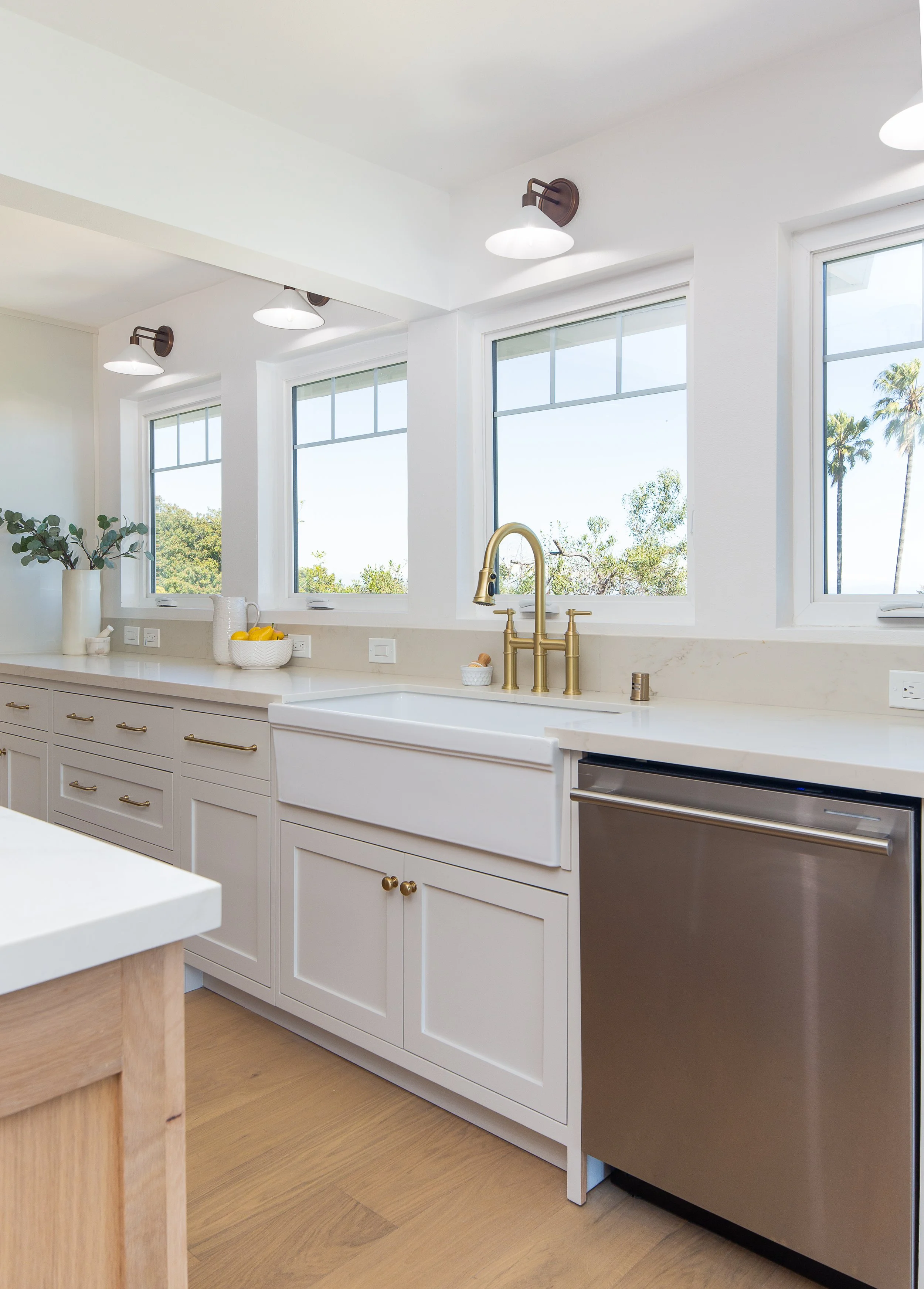 2348 Sunnyside HD-122.jpg