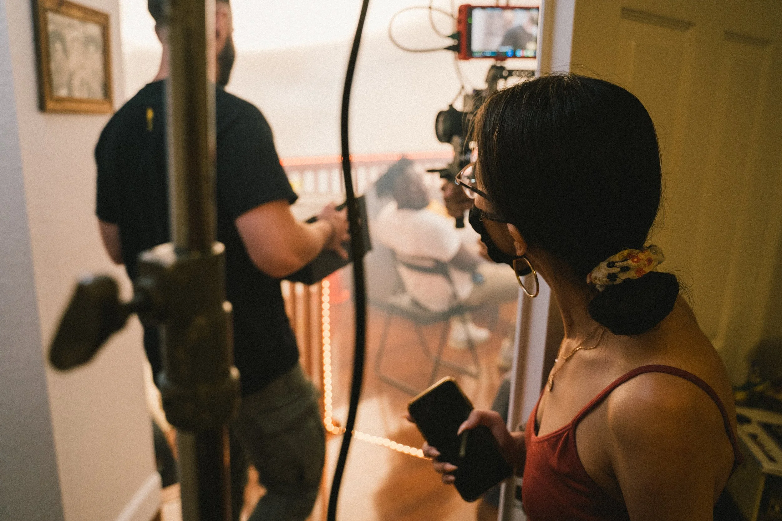 Mimi looking at crew working.JPG