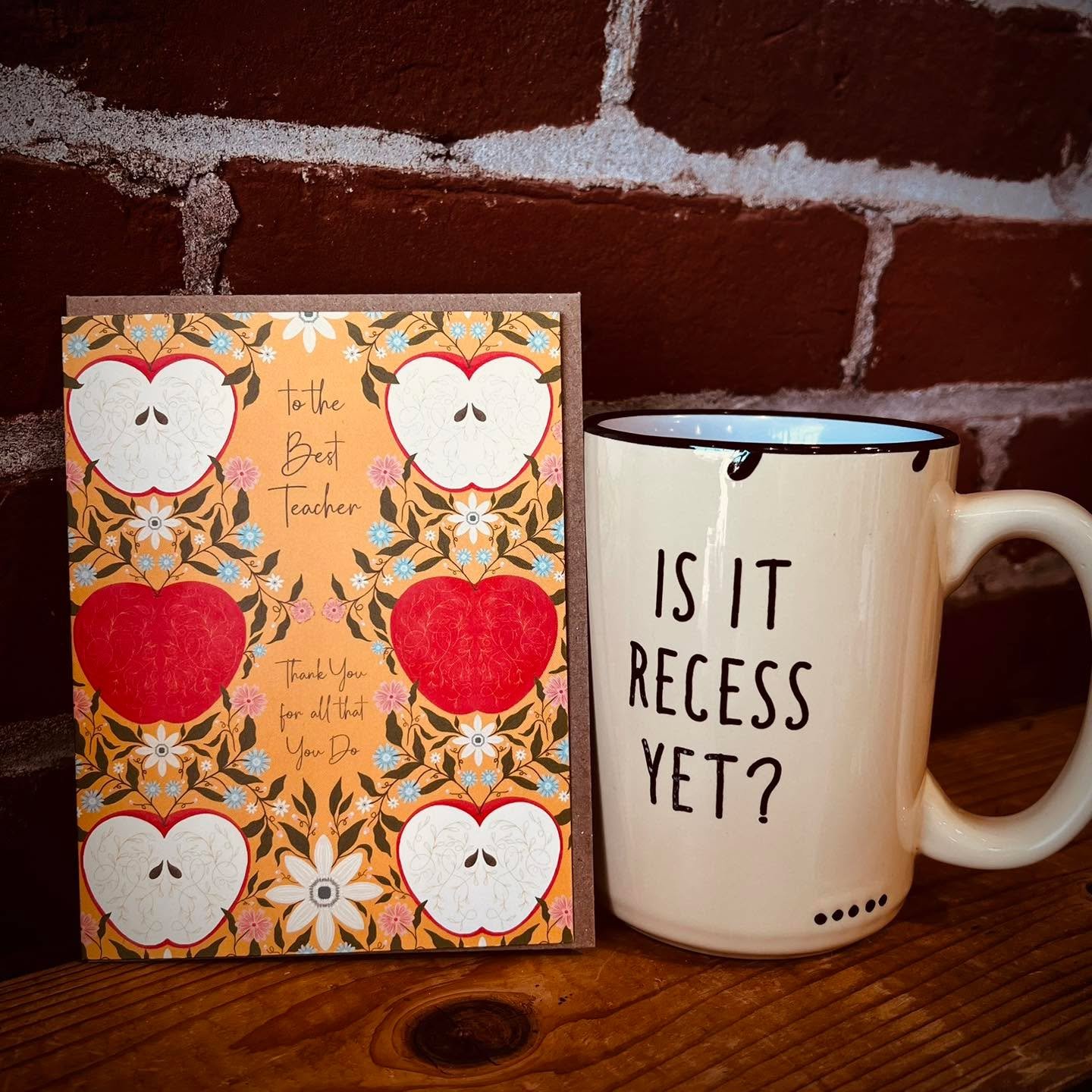 Last days of school are here 🎓✨

A small gift for your child&rsquo;s teacher is such a sweet way to say thank you for all the care, patience, and heart they&rsquo;ve poured into the year 🍎💛

We&rsquo;ve got simple, thoughtful gifts in the shop for