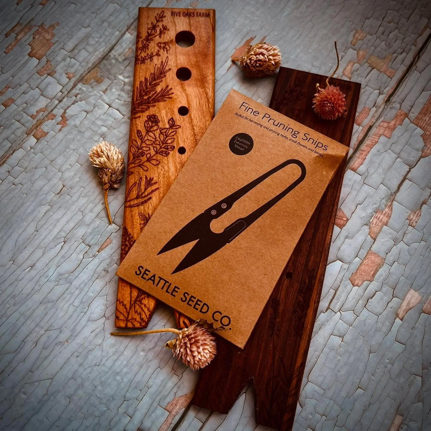National Herbs &amp; Spices Day 🌿🌶️
If your food is missing something&hellip; it&rsquo;s probably garlic. Or cumin. Or cinnamon. Or all three.

Pick your player today 👇
🌿 Herb lover
🌶️ Spice lover
🔥 &ldquo;measure with my heart&rdquo; cook

Wha