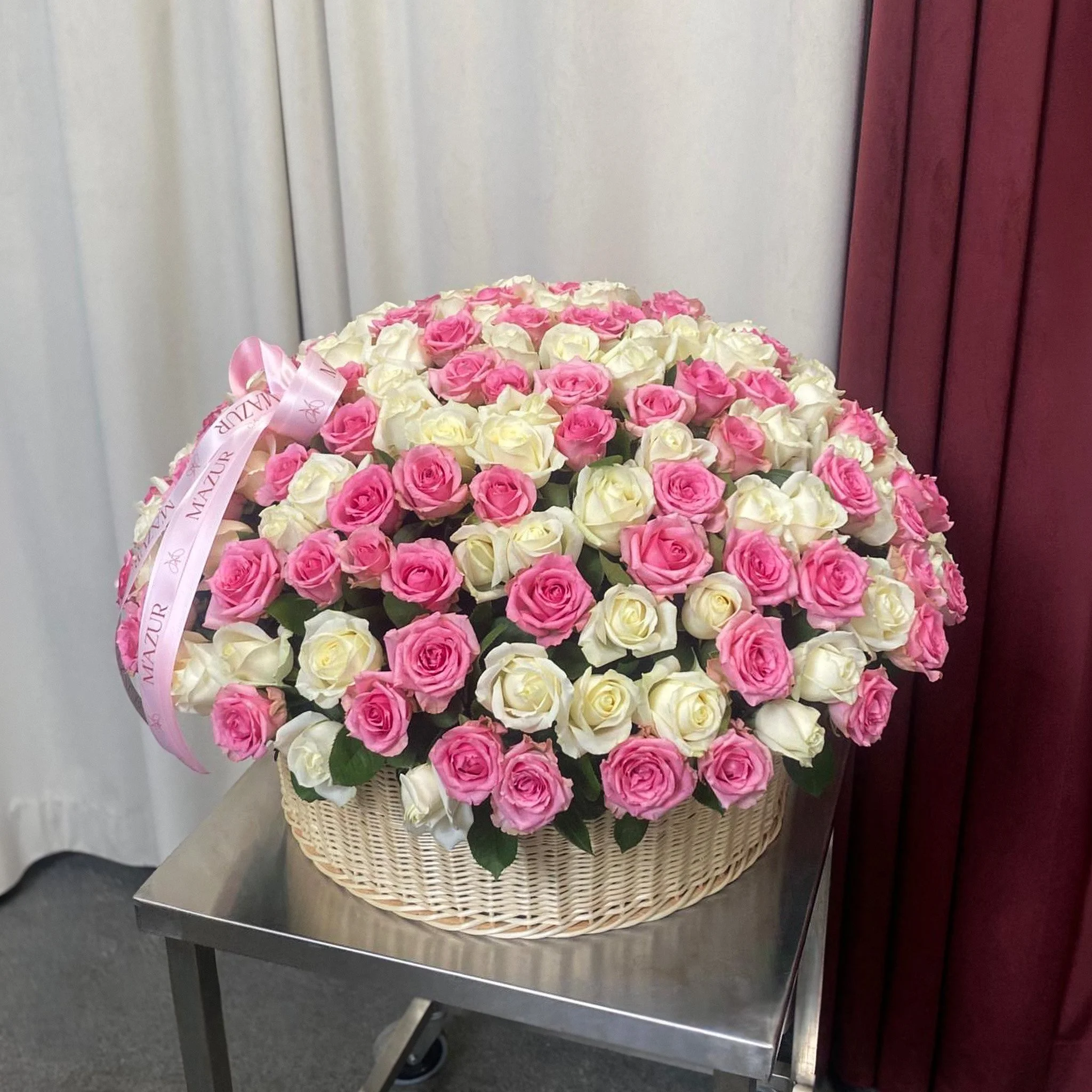 200 Roses in a basket