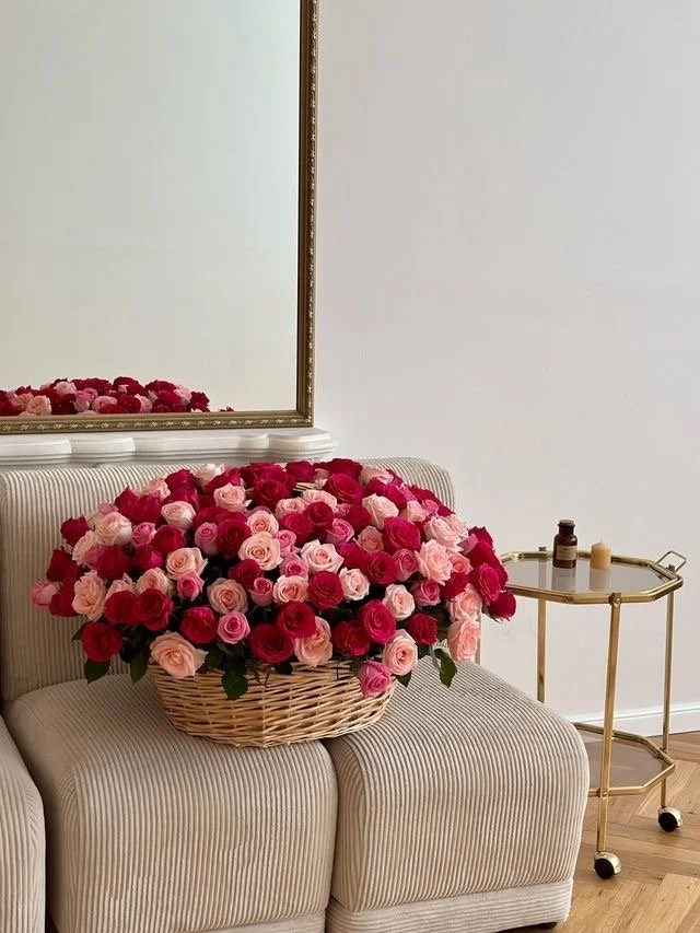 201 Roses in a basket