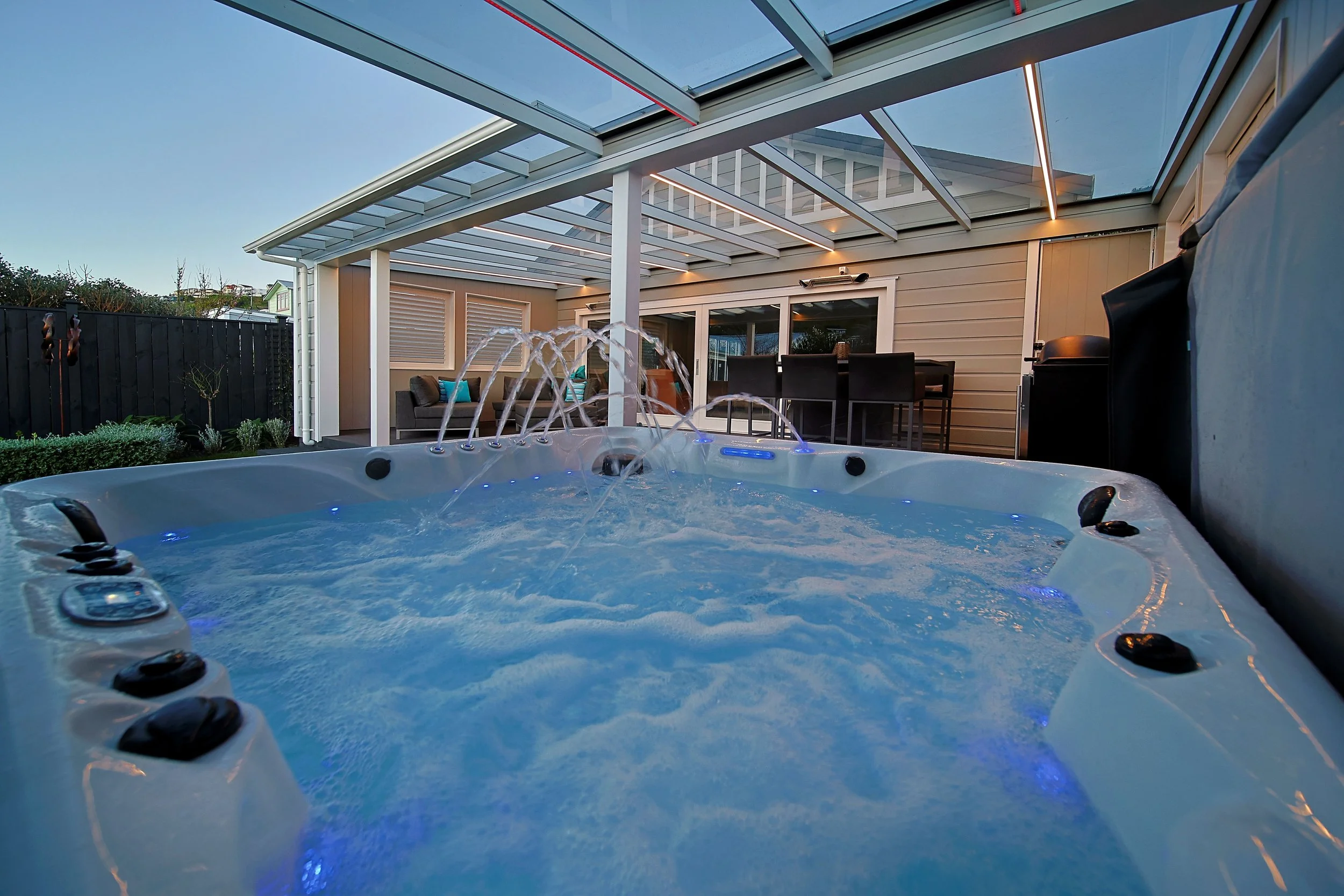 230913Mt Island Bay House01.JPG