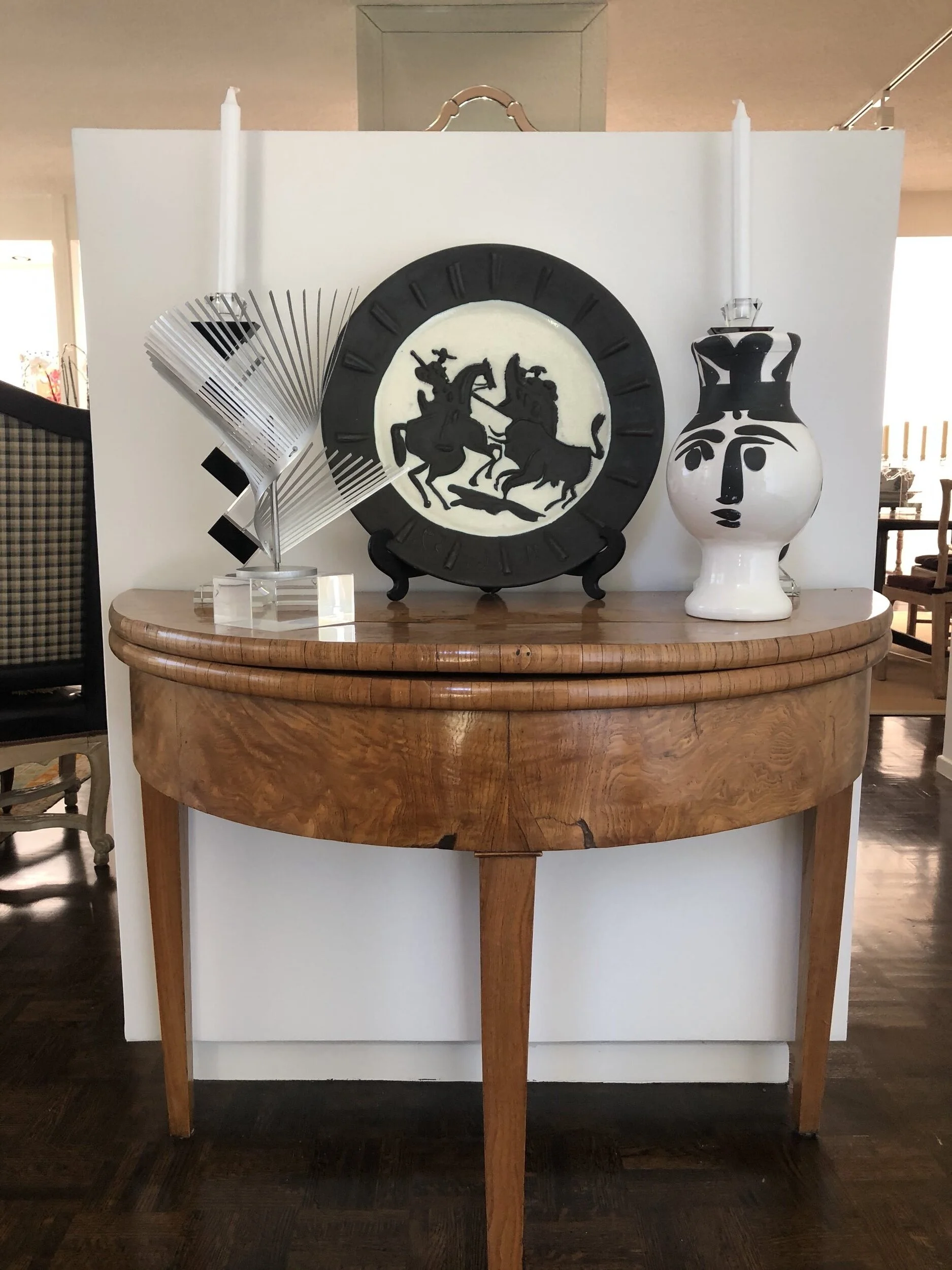 Biedermmeier chard table, circa 1870. Picasso pitcher and platter from the artist’s ceramics workshop is Vaullaris, France.