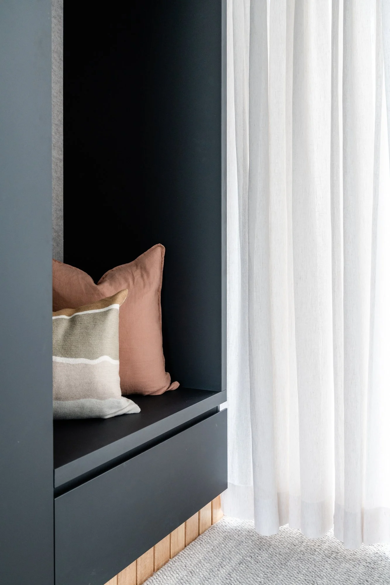 WEB-hannah puechmarin-Design and co Killarney-21.jpg