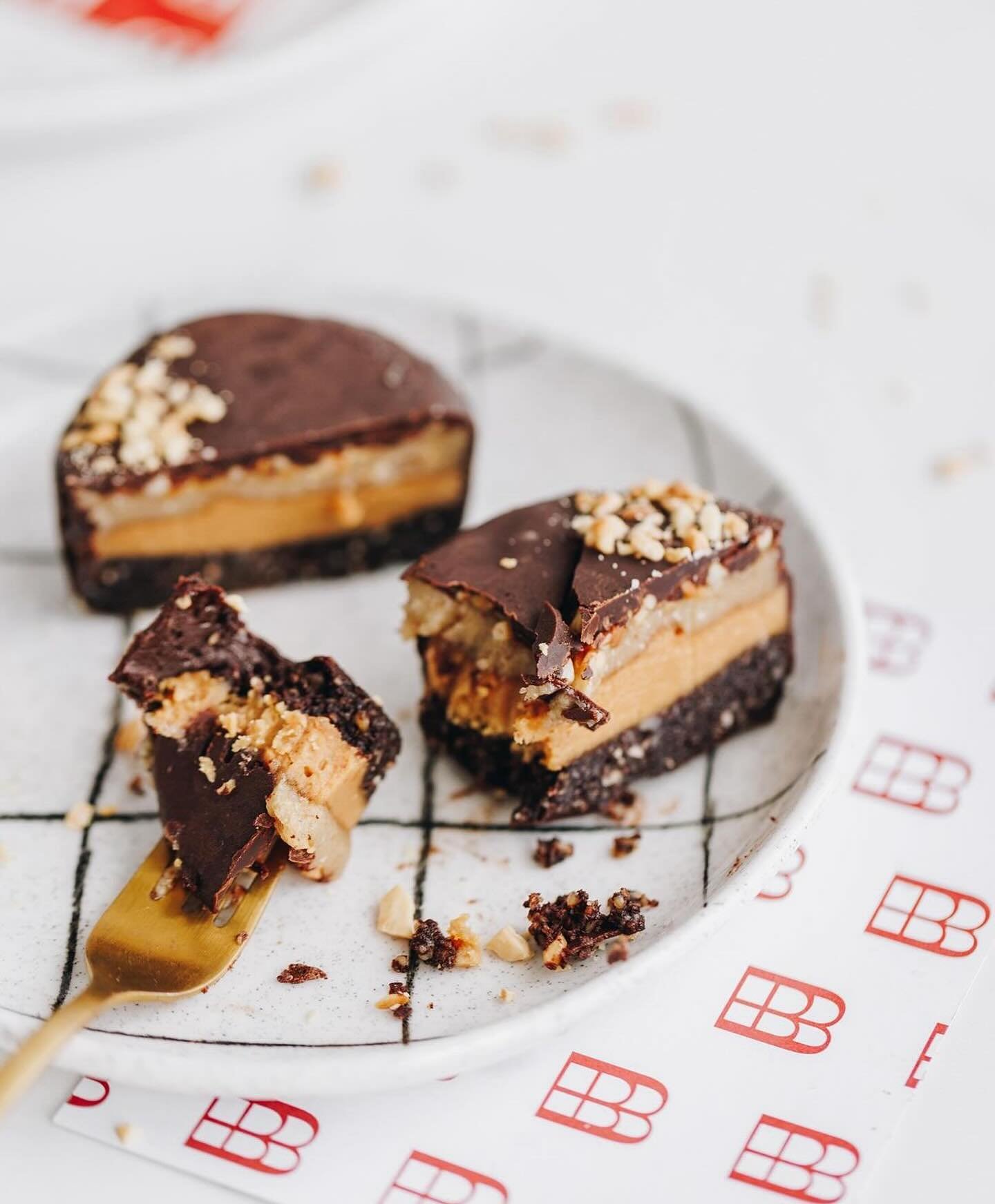 My choice is the snickers&hellip; in any form&hellip; the bar or the biscuit&hellip;. 
@breakfastbabes_ 

#glutenfree #vegan