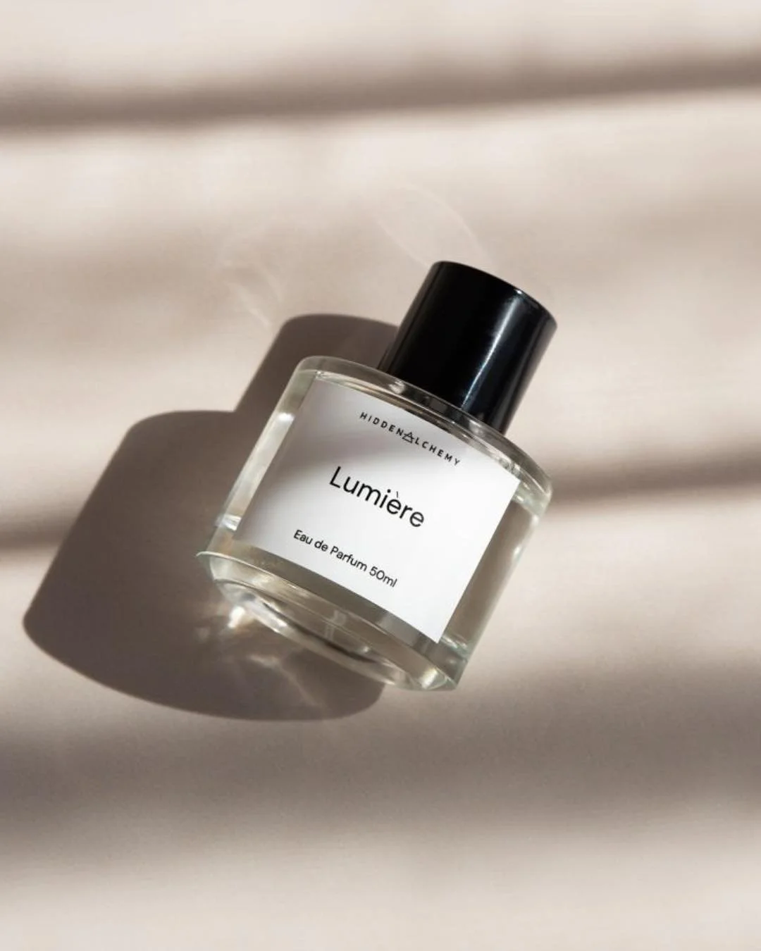 The glow of sunlight, bottled. Meet Lumière, in Eau de Parfum.
Now available at Hidden Alchemy.