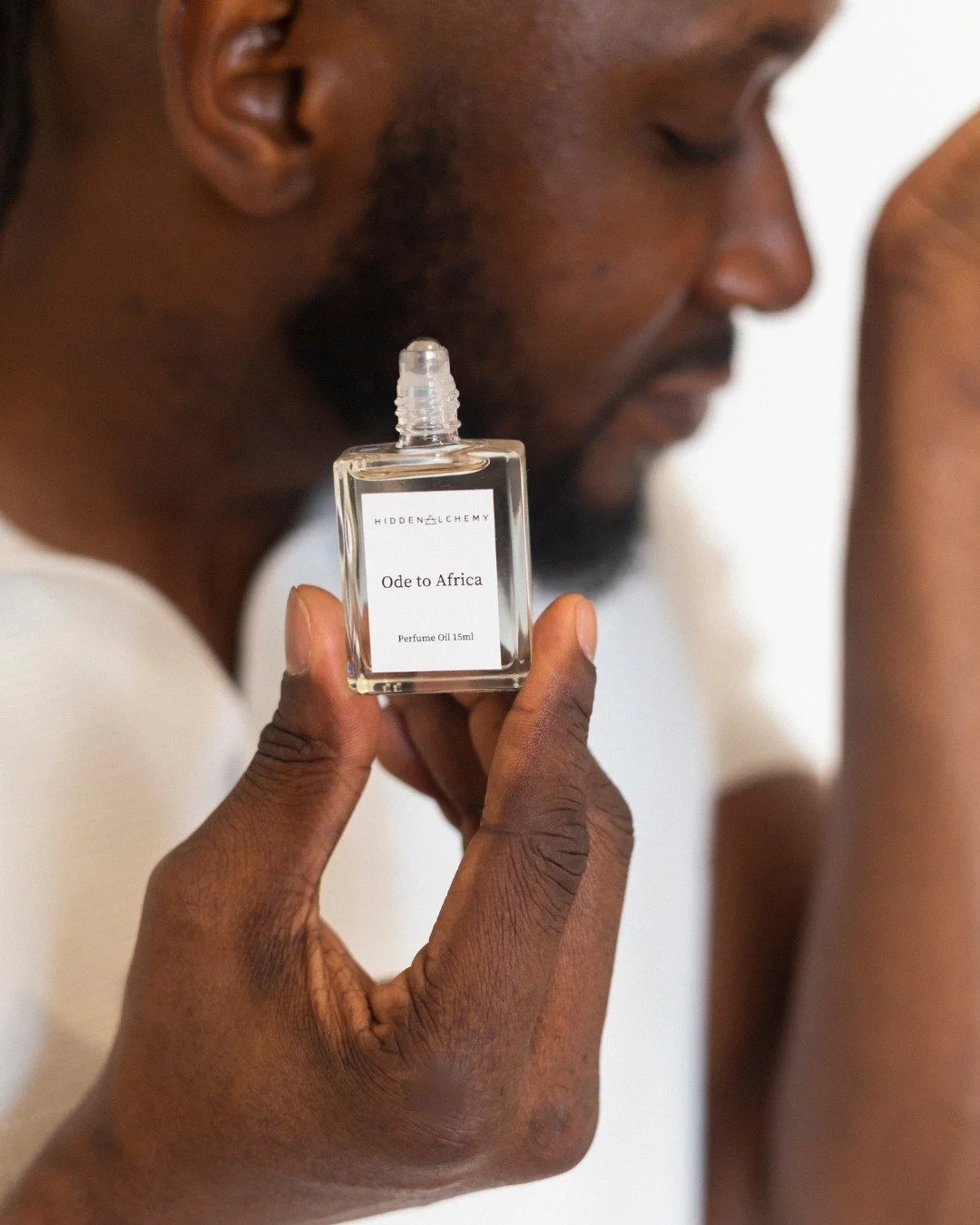 Earthy, intimate, and beautifully balanced.

Ode to Africa is crafted as a unisex scent, made to be worn by whoever it finds.
Shop the scent and make it yours.
