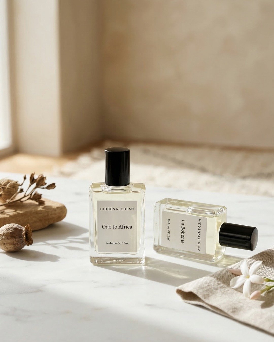 𝗣𝗲𝗿𝗳𝘂𝗺𝗲 𝗼𝗶𝗹 𝗹𝗮𝘆𝗲𝗿𝗶𝗻𝗴 𝘁𝗶𝗽:
Start with the deeper scent first, then add the lighter one on top.
It keeps the fragrance balanced and stops the florals from disappearing too quickly.

Try: Ode to Africa + La Boh&egrave;me.
Get yours 