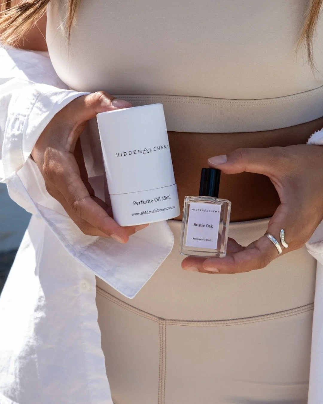 Finding a scent that actually lasts longer than my morning motivation.

Get Rustic Oak with your daily weekday grind.