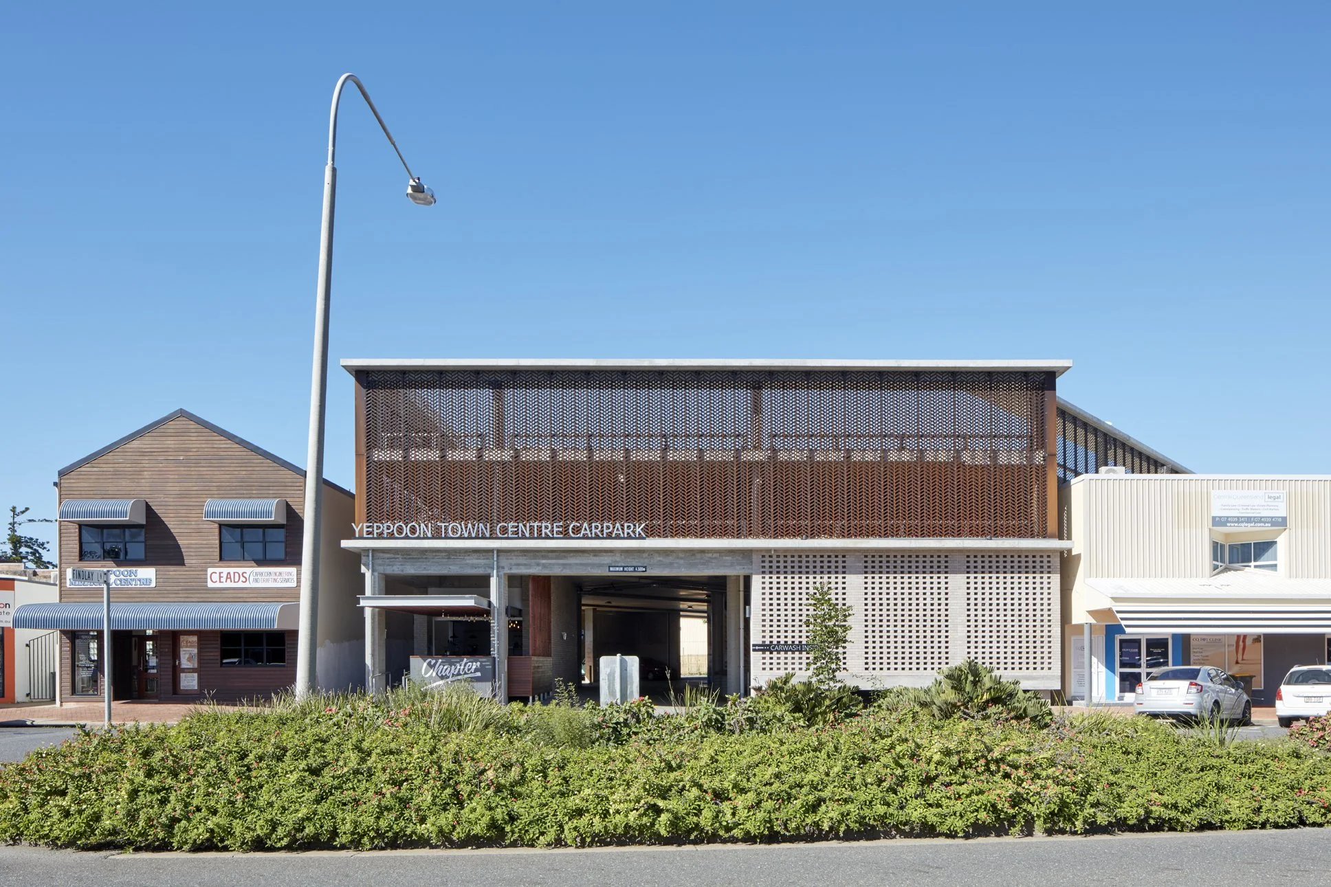 Tim Stewart Architects - Brisbane - Yeppoon Carpark (23).jpg