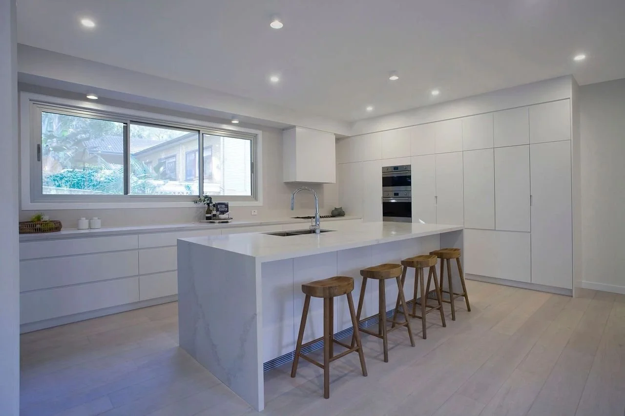 Riverview Kitchen.jpeg