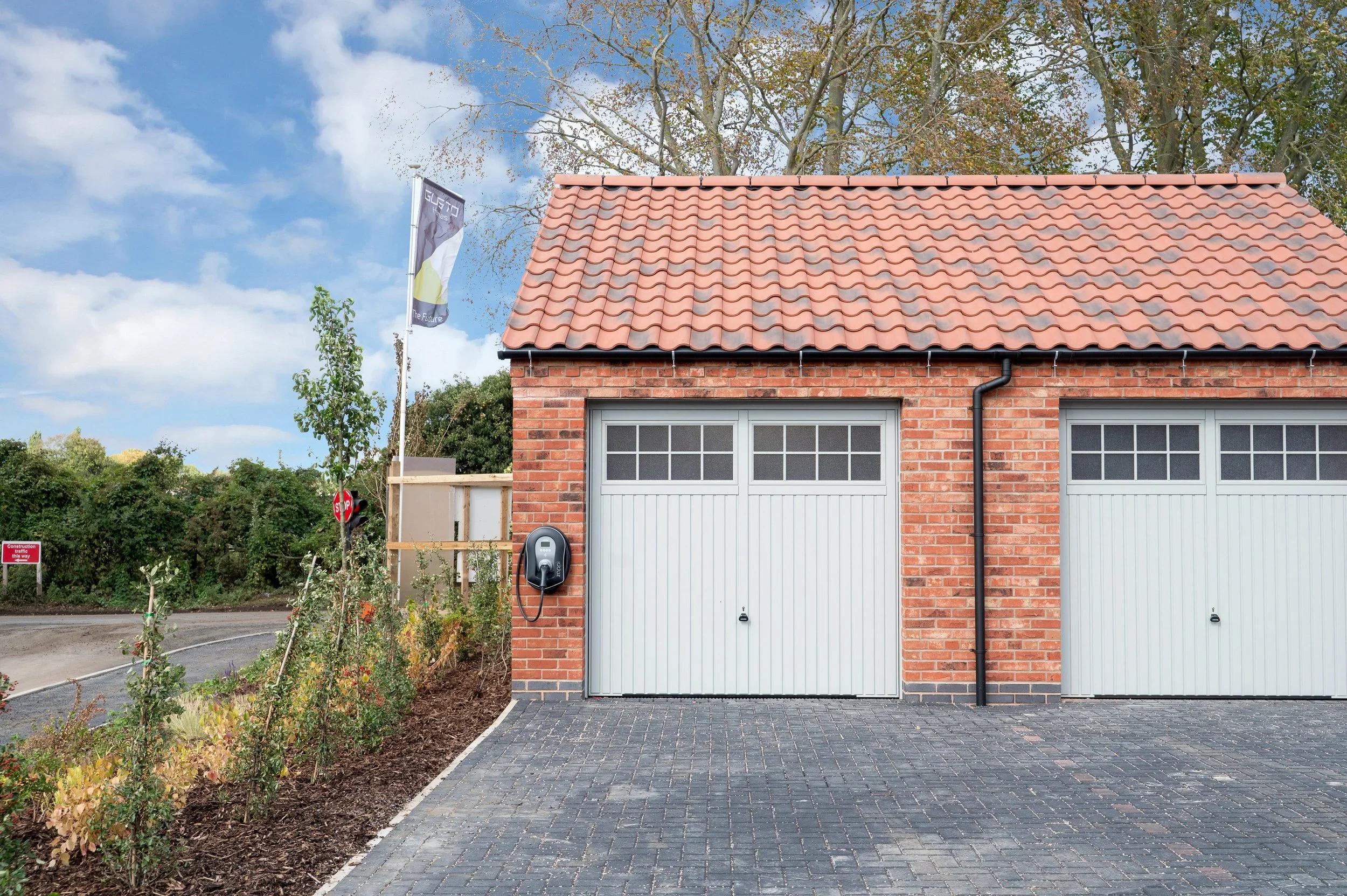 Lodge Court 3B garage.webp