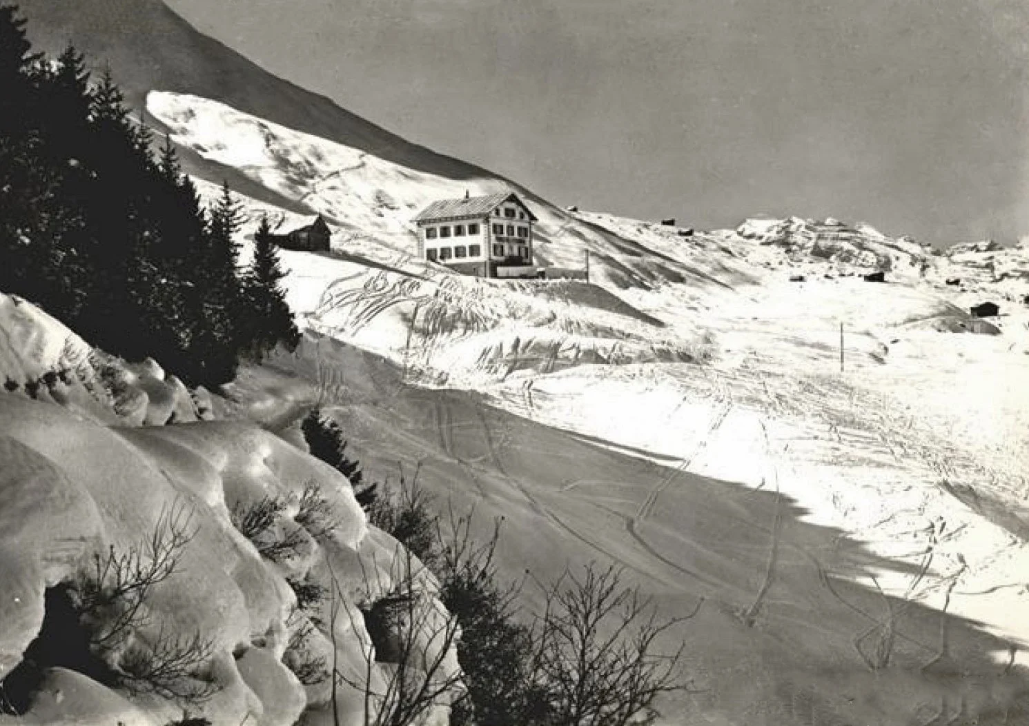 Obersaxen Bündner Rigi ca. 1960 1.jpg