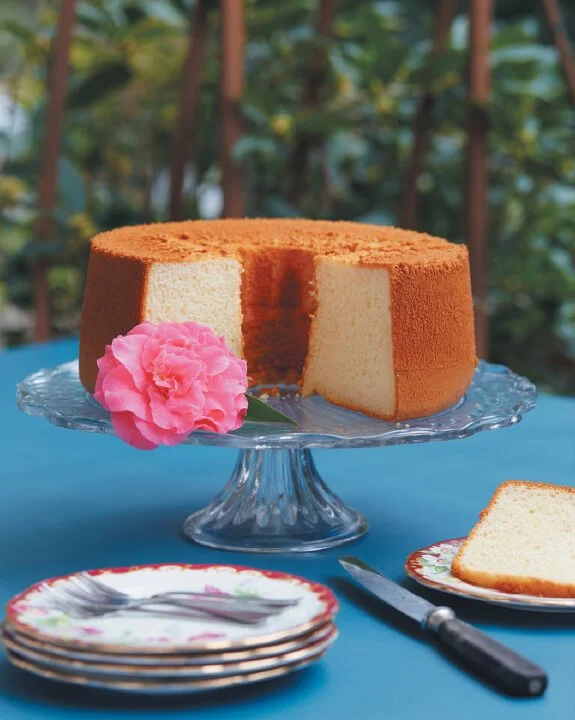 chiffon cake makan at mums cookbook.jpeg