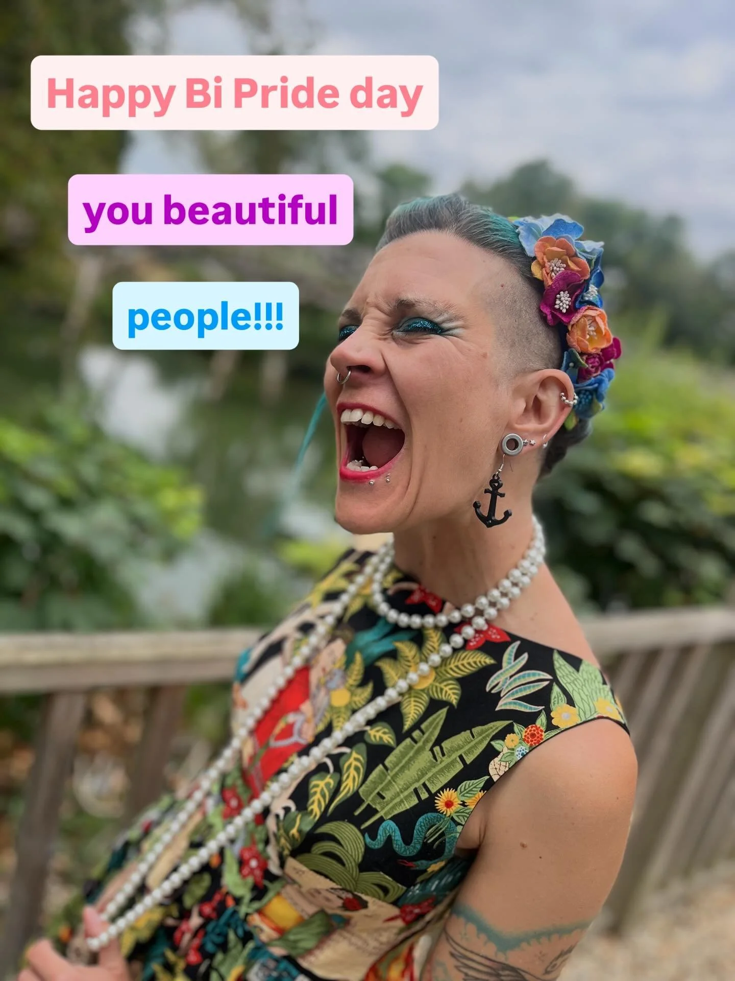 Sending out love into the world this Bi Pride Day! Bisexuality is real. It&rsquo;s not a phase&hellip; and I&rsquo;m beginning to think my chaotic bi energy might actually be a super power 🩷💜💙 x

#biprideday #bivisability #bipride #bi