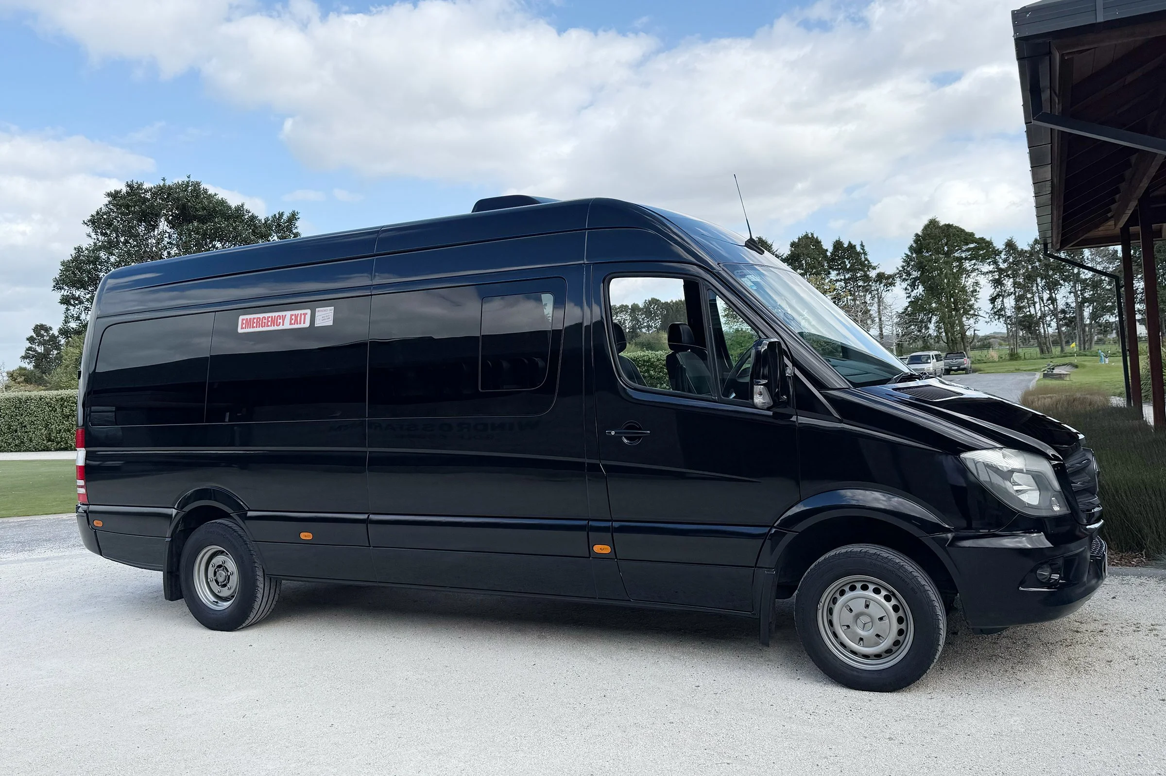 REF761 front right whole van.jpg