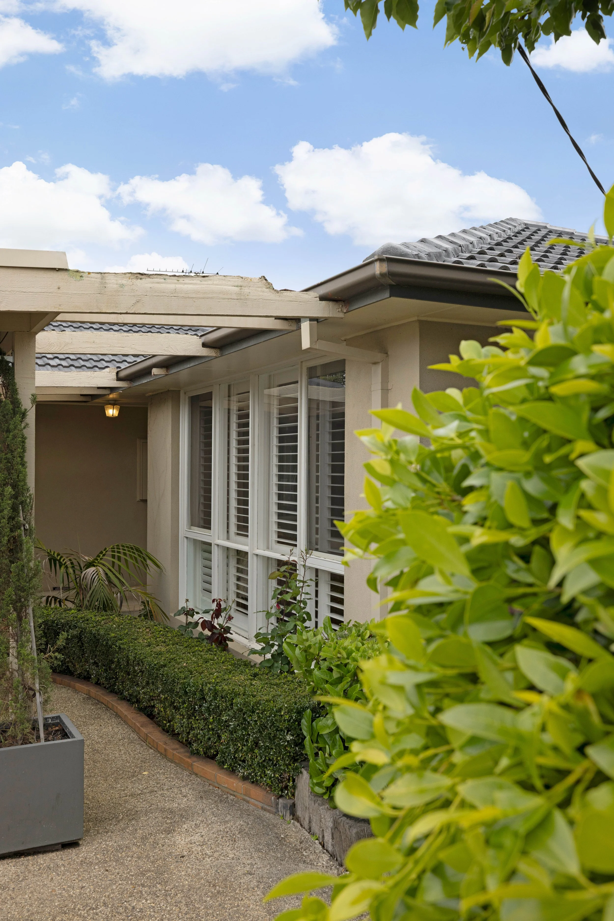 12.11.2025 - 6 KARINA STREET MORNINGTON-7.jpg