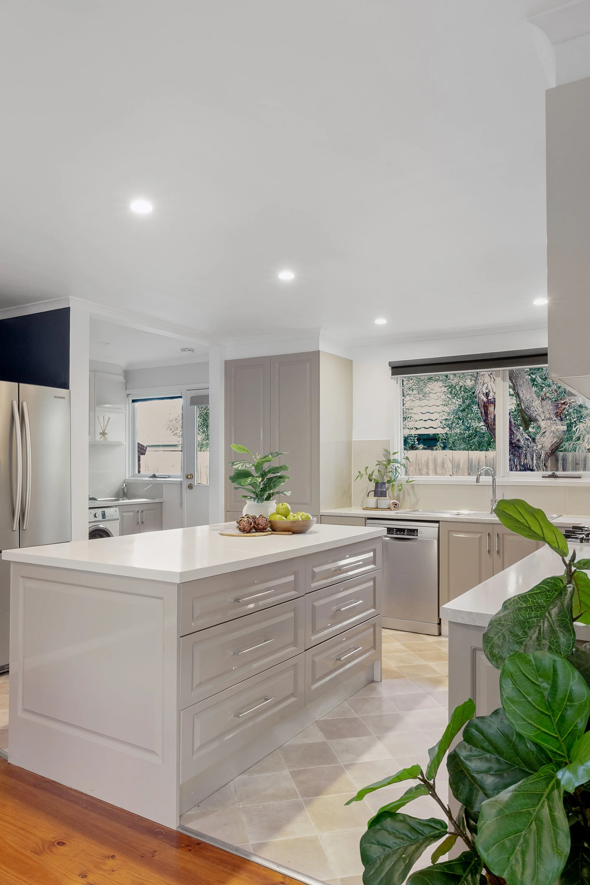 1.12.2025 - 10 GEORGE STREET MORNINGTON-13.jpg